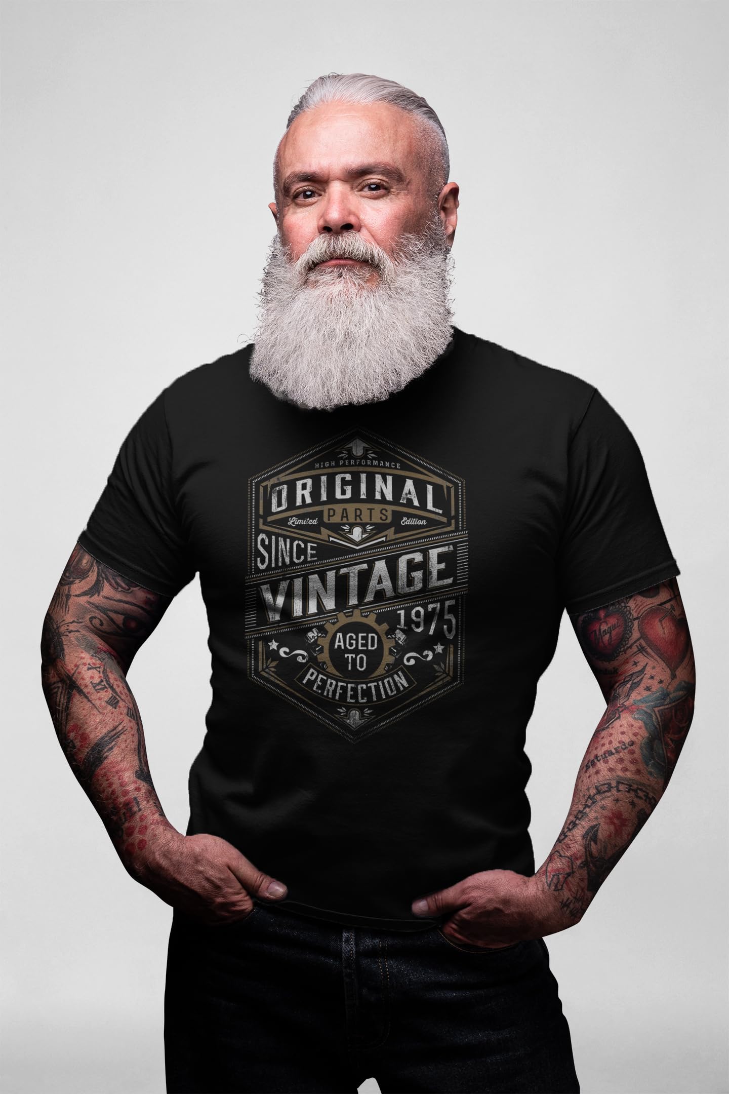Vintage 1975 Aged to Perfection 50th Birthday Gift T-Shirt for Men - Funny 50 Year Old Birthday Present - Perfect for Parties & Milestone Celebrations