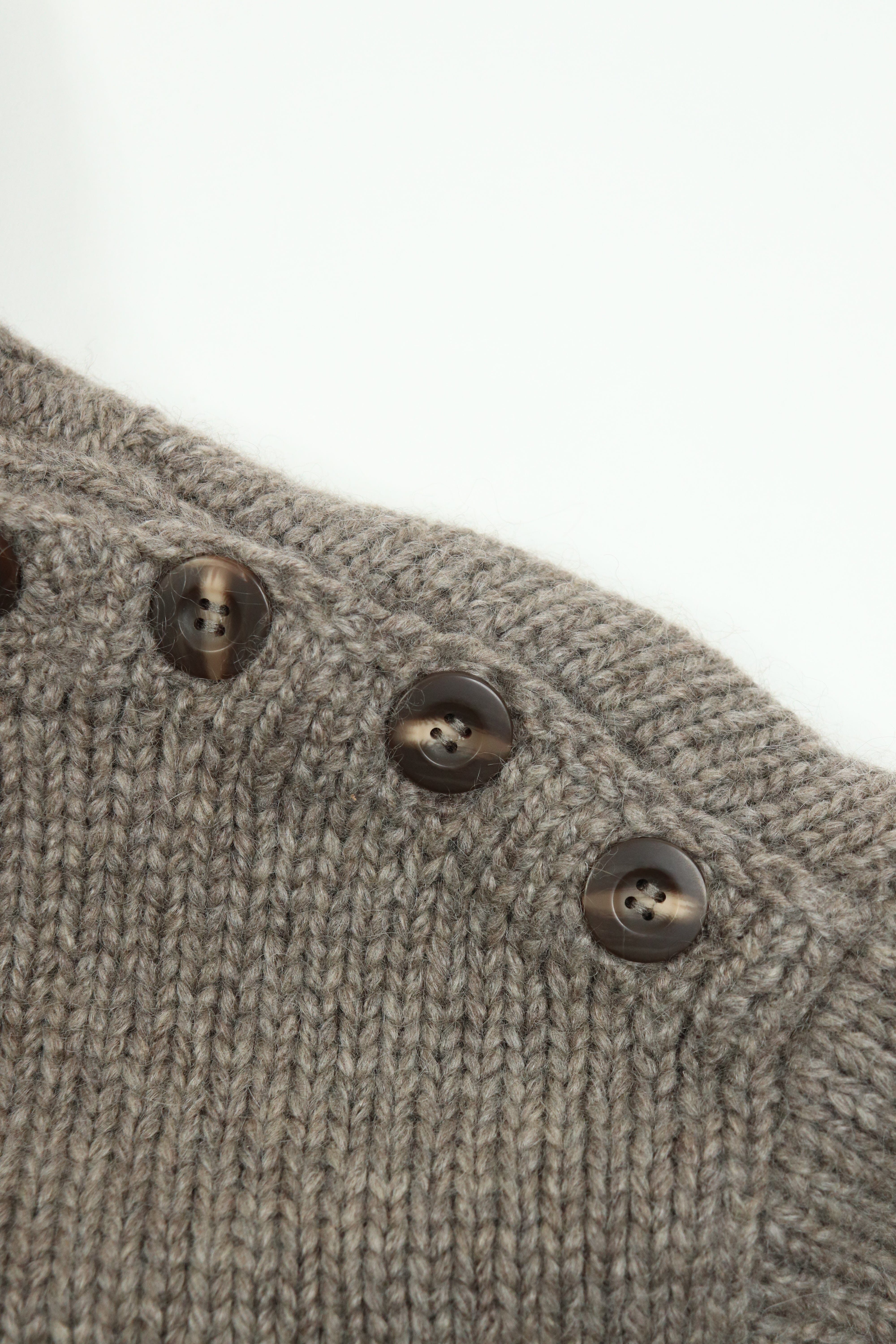 Luxury Brown Cashmere Roll Neck Sweater for Women - Size M - Soft & Warm Winter Pullover for Casual & Office Wear