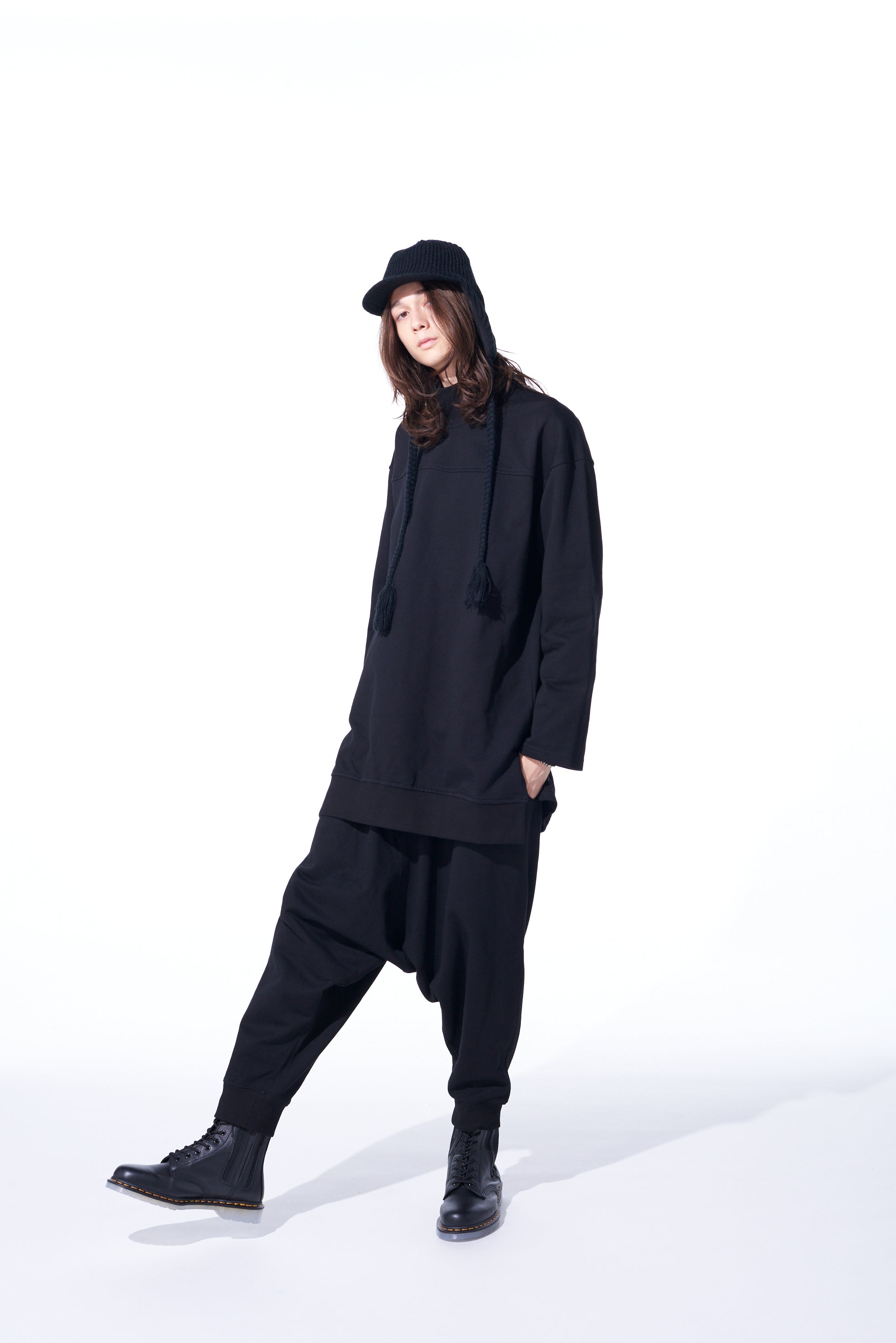 Comfortable Cotton Fleece Football-Style Sweatshirts for Men & Women - Perfect for Game Day, Casual Wear & Outdoor Activities