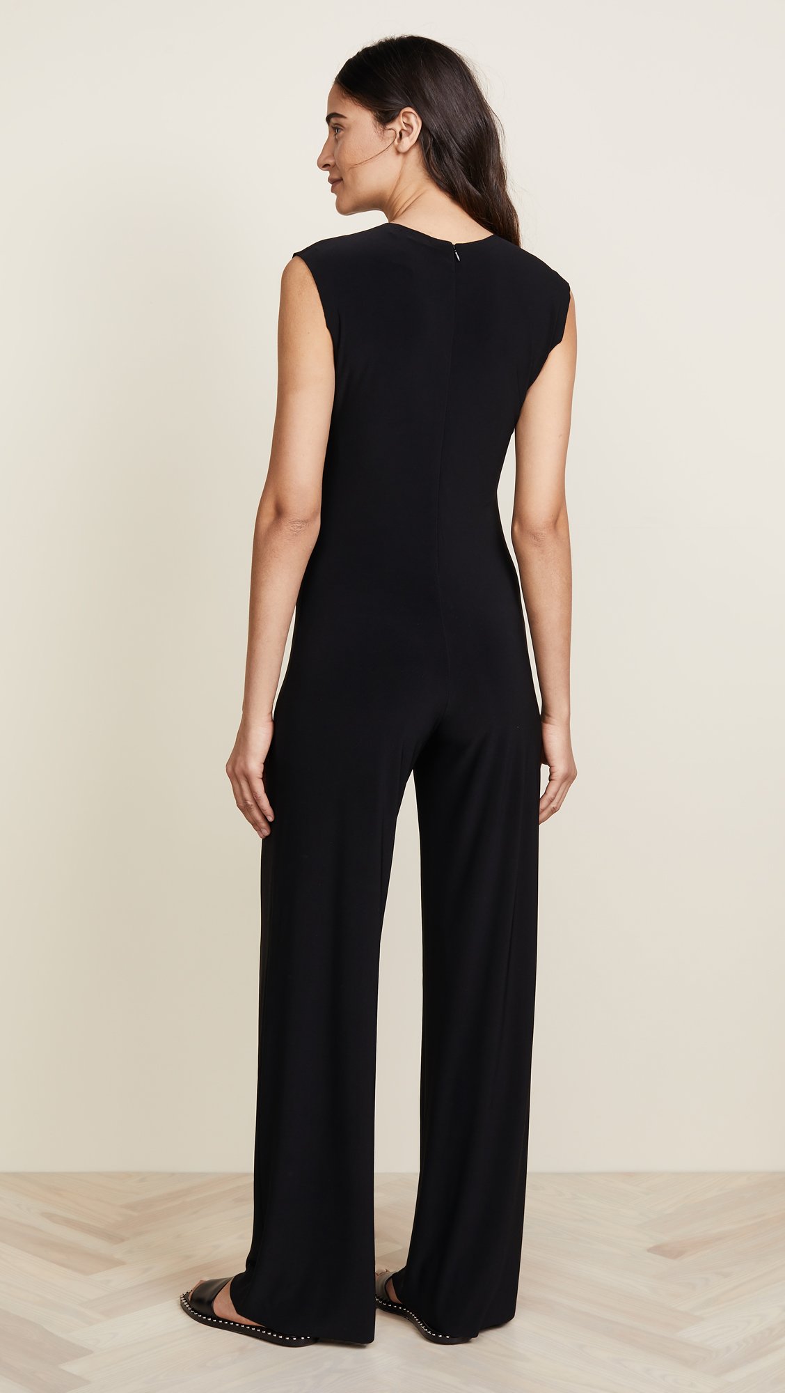 Women's Sleeveless Jumpsuit - Summer Casual Romper with Pockets | Perfect for Beach, Vacation & Outdoor Activities