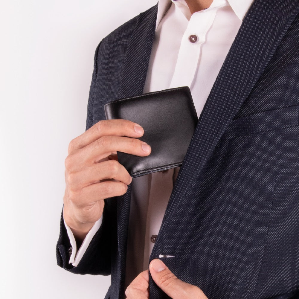 Premium Jackson Leather RFID Bi-Fold Wallet for Men - Slim & Secure Credit Card Holder - Ideal for Travel, Business & Everyday Use