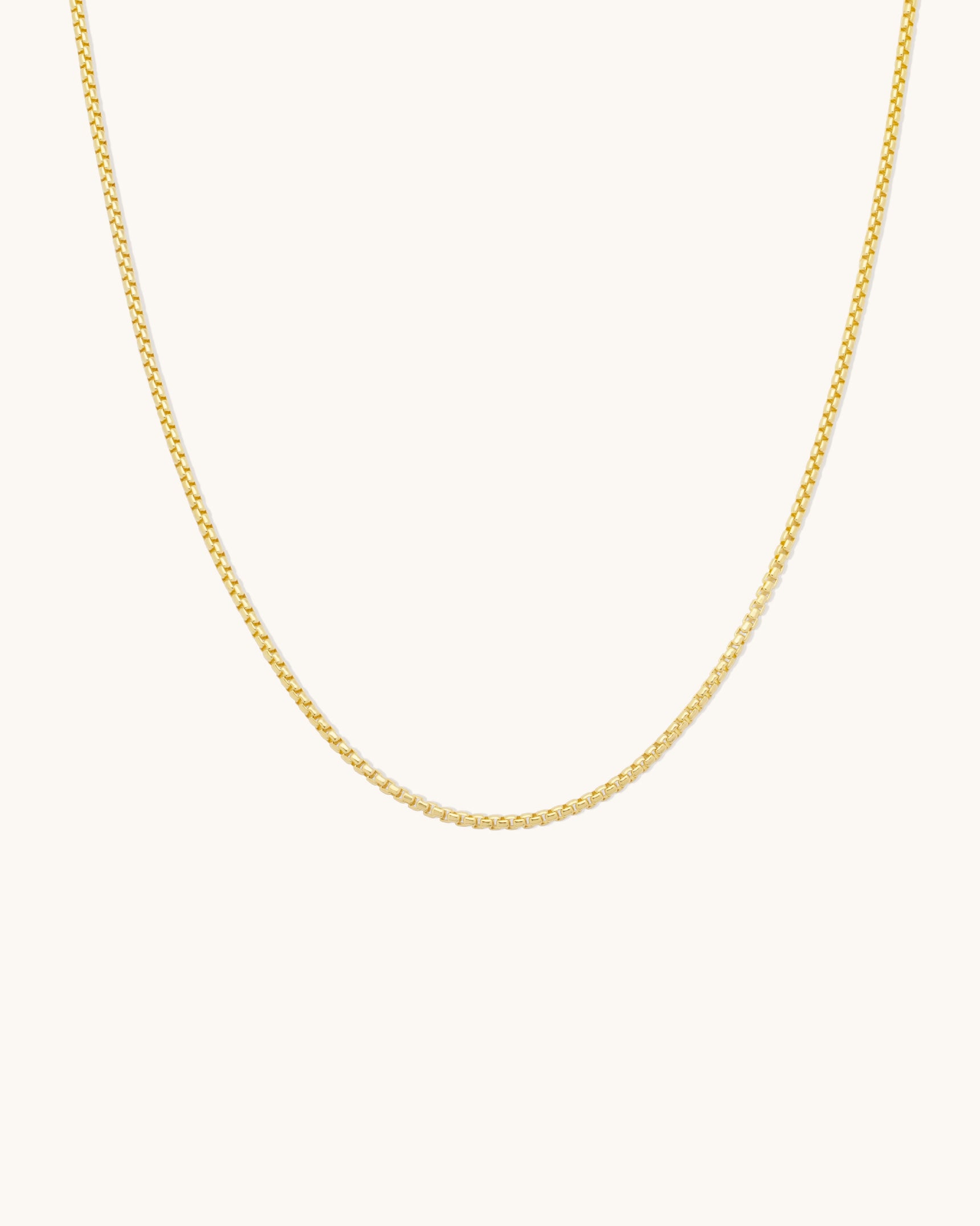 Elegant Round Box Chain Necklace for Women - 18K Gold Plated Stainless Steel Jewelry - Perfect for Everyday Wear, Parties & Gifts