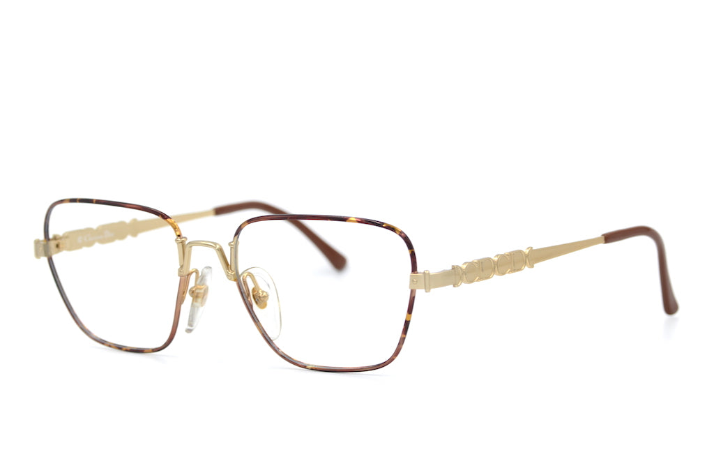 Christian Dior 2630 41 Sunglasses - Luxury Designer Shades for Women & Men | UV Protection, Fashion Accessory for Outdoor Activities, Beach & Driving