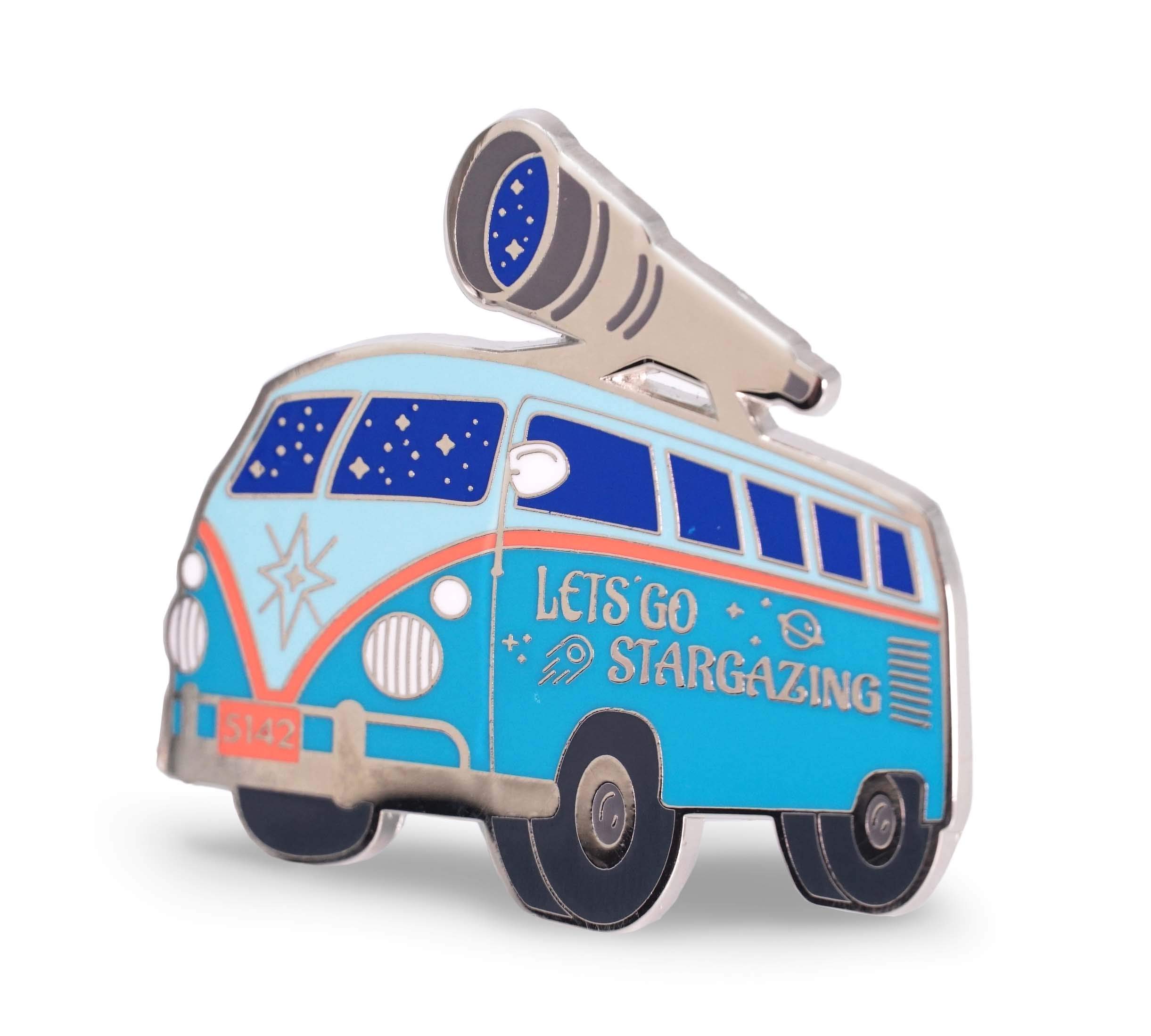 Vintage Space Van Enamel Pin - Retro Astronomy & Stargazing Accessory for Backpacks, Hats & Jackets - Perfect for Camping, Travel & Outdoor Adventures