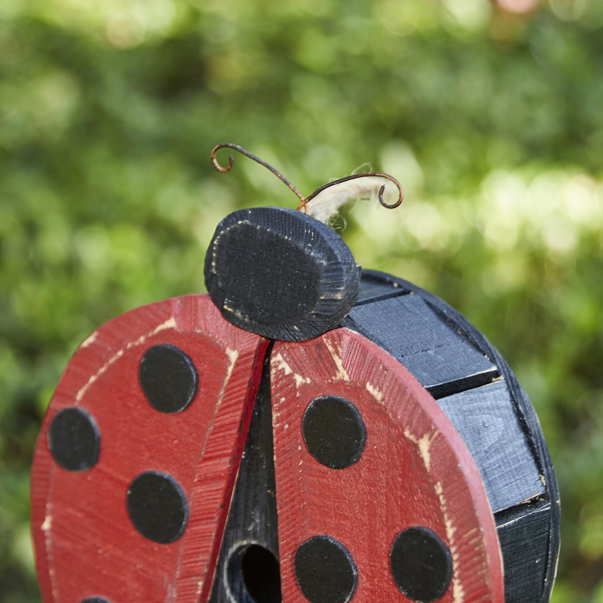 Glitzhome 11.5 Inch Distressed Solid Wood Ladybug Birdhouse - Handcrafted Outdoor Garden Decor for Birds - Perfect for Backyards, Patios & Nature Lovers