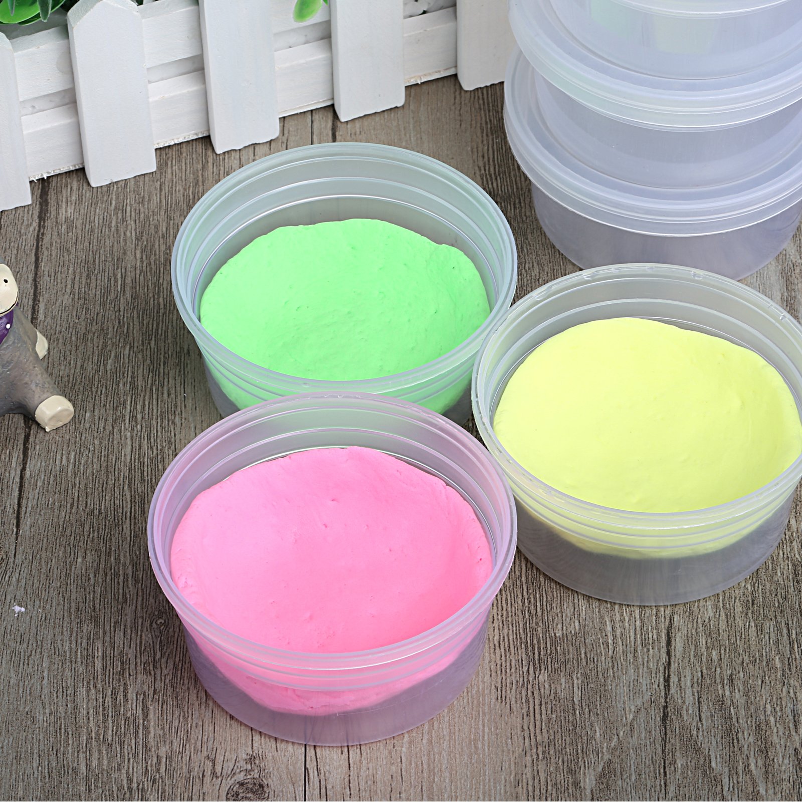 GWHOLE 20 Pack Small Plastic Slime Containers with Lids - 4.5oz Reusable Storage for Slime, Art Work, Beads & Floam - Perfect for Kids Crafts, DIY Projects & Classroom Organization