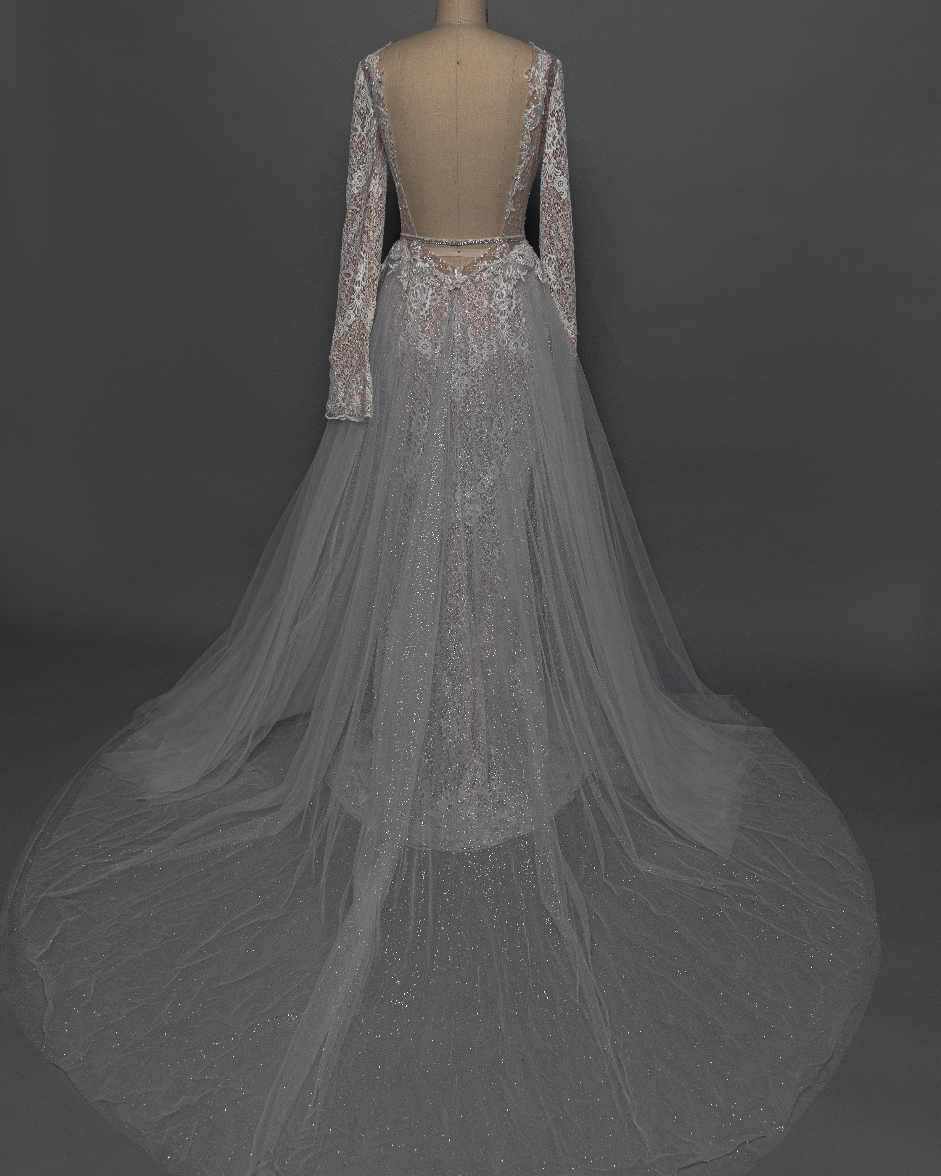 Berta 20 P101 Women's Dress Size 4 - Perfect for Weddings, Parties & Special Occasions