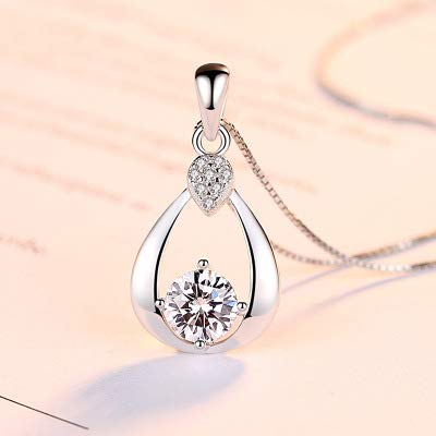 925 Sterling Silver Heart Pendant Necklace for Women - Dainty Clavicle Chain Jewelry, Korean & Japanese Style Minimalist Accessory - Perfect for Date Night, Gift Giving & Everyday Wear