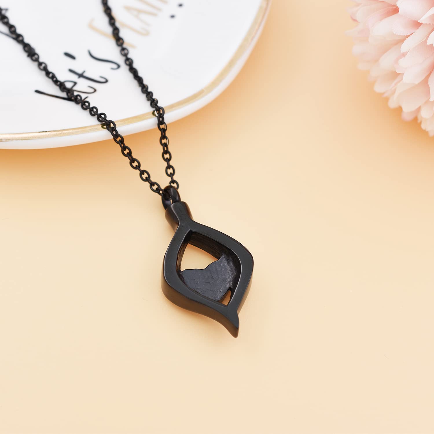 Heart Shaped Memorial Locket Necklace for Women - Crystal Keepsake Cremation Jewelry for Ashes - Perfect for Remembrance, Sympathy Gifts & Special Occasions