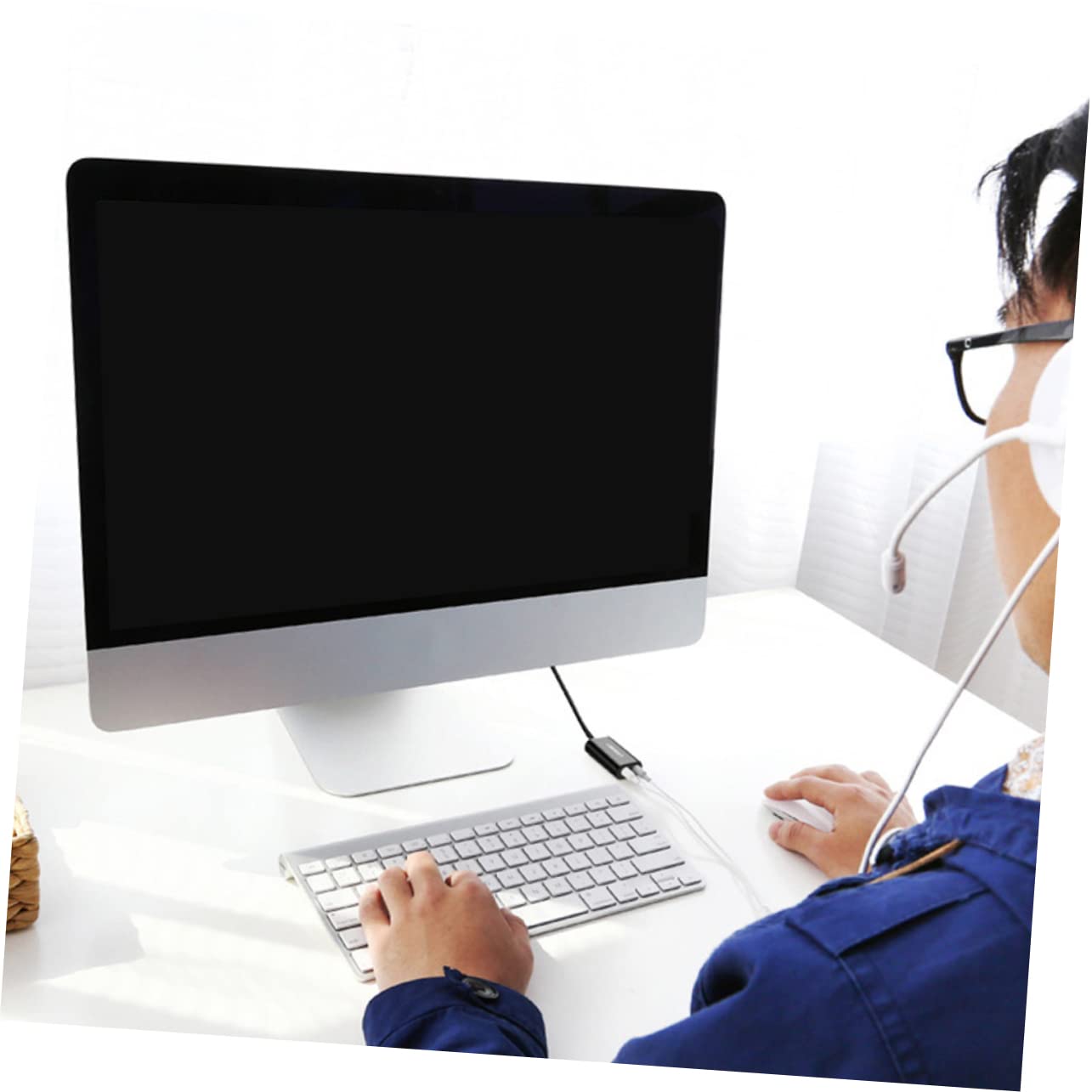 ULDIGI USB 2.0 Microphone & Audio Adapter - External Stereo Sound Splitter Converter for Headphones, Laptops, PC (Perfect for Podcasting, Gaming & Online Meetings)