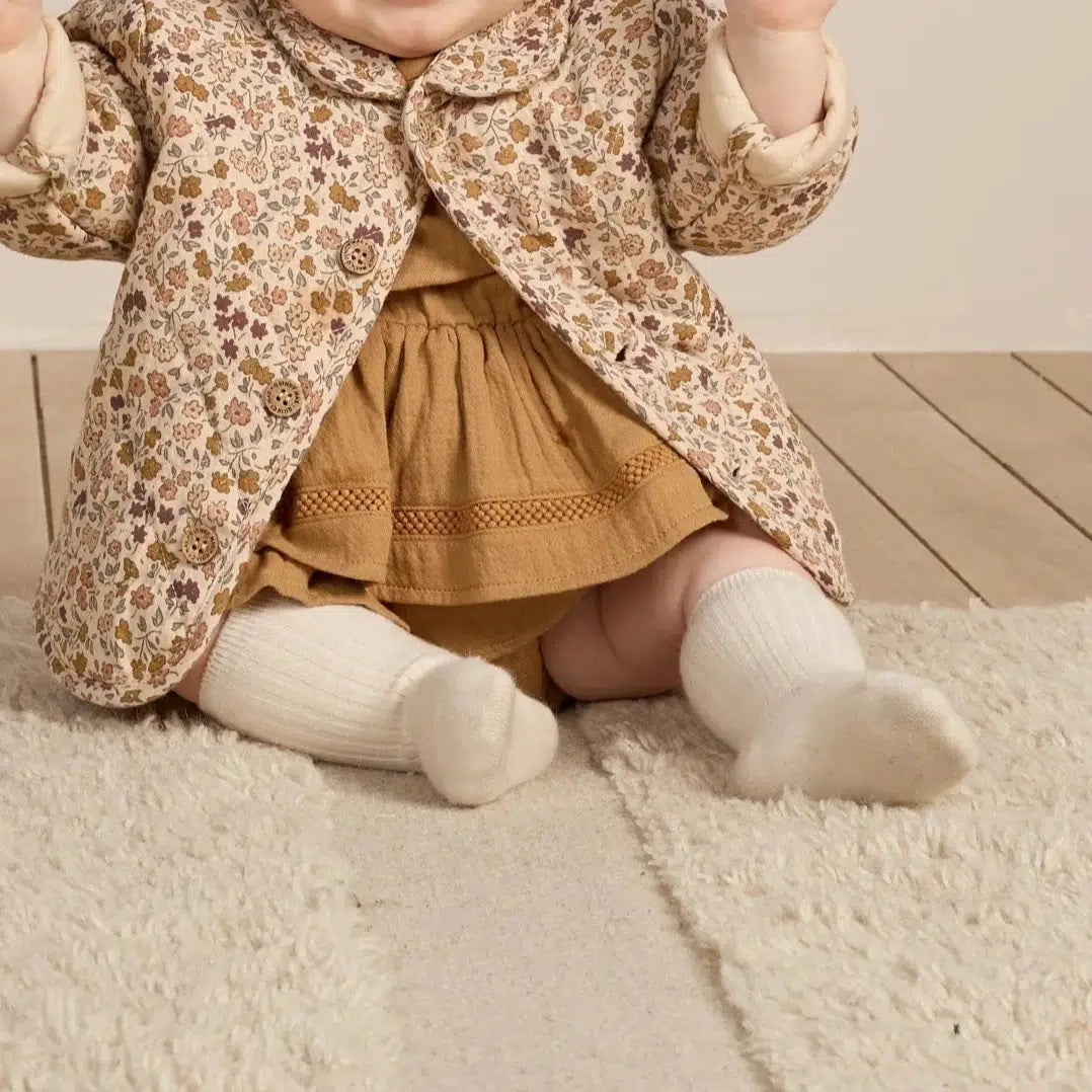 Quincy Mae Organic Cotton Socks Set - 2 Pack Soft Breathable Baby Socks in Ivory & Dusty Blue - Perfect for Newborns, Infants & Toddlers for Everyday Wear, Playtime & Gift Giving