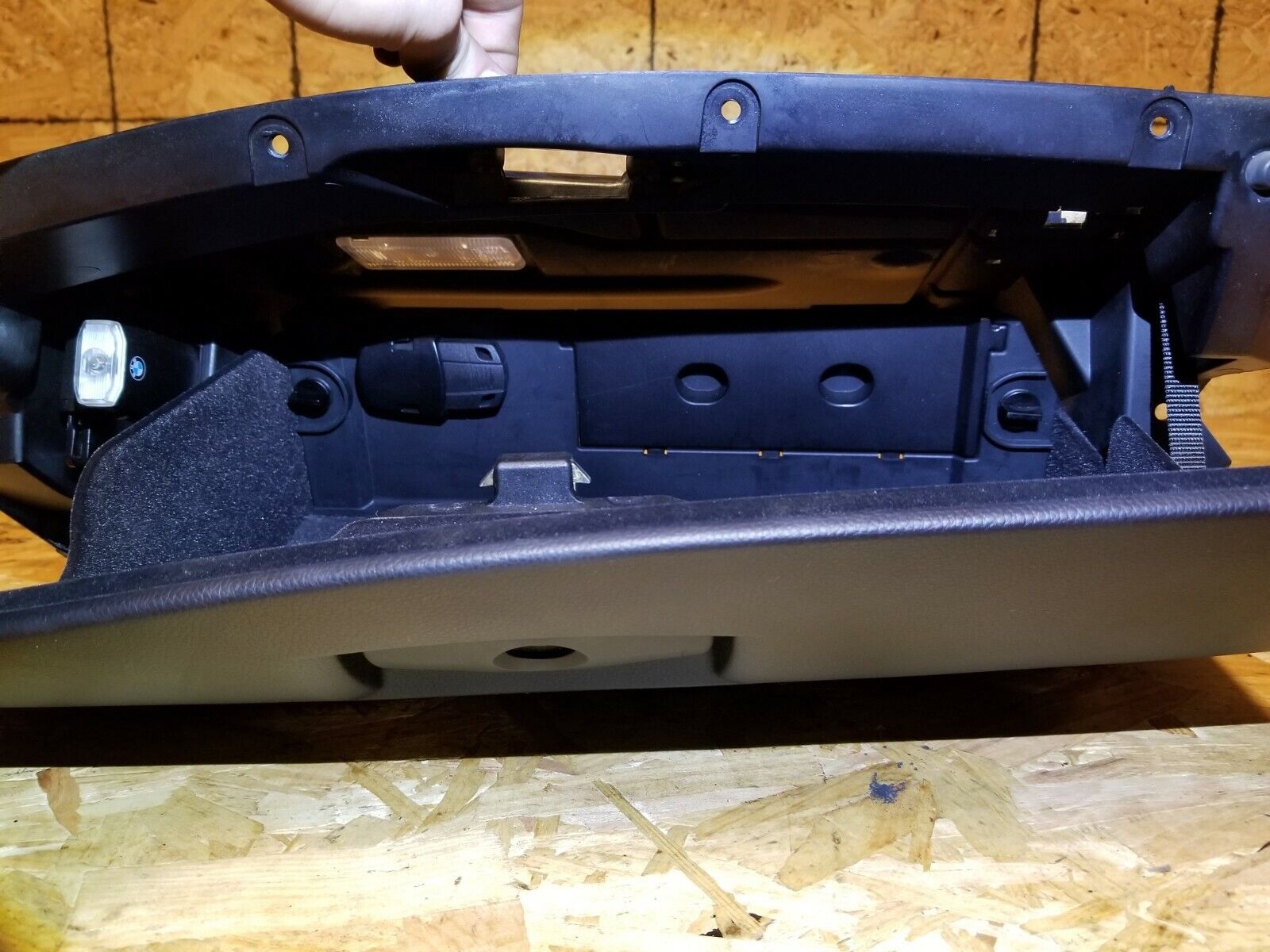04 05 06 07 BMW 530xi E60 OEM Glove Box Replacement - Perfect for Interior Restoration & Car Accessories Upgrade