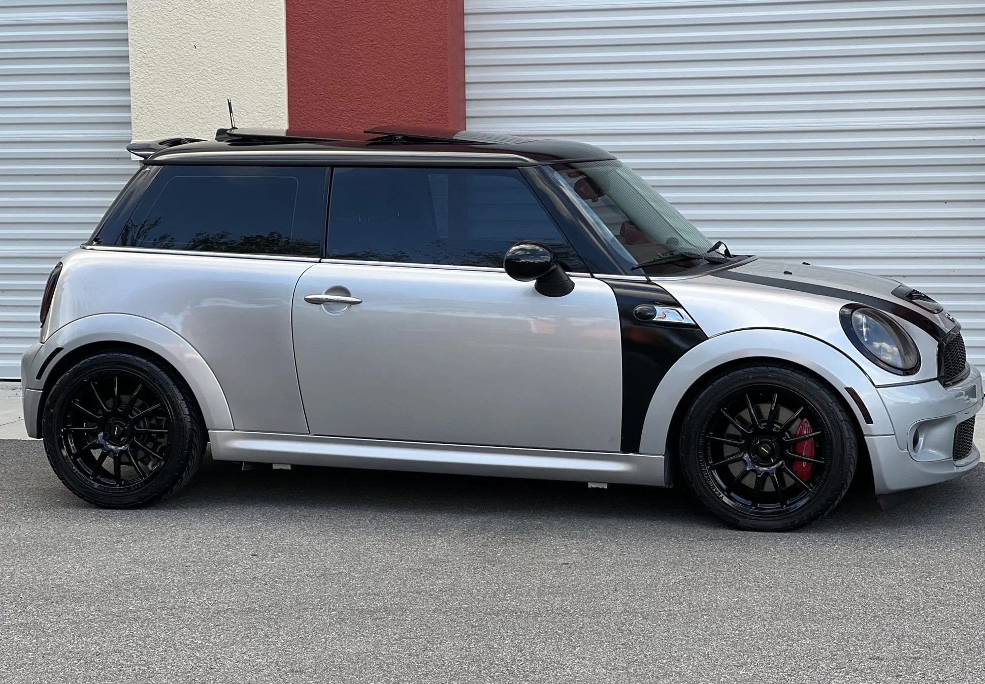 4pc Set Smoked Lens Wheel Arch Side Marker Lamps for 2007-2013 Gen2 MINI Cooper | Enhanced Visibility & Style Upgrade | Perfect for Night Driving & Custom Car Modifications