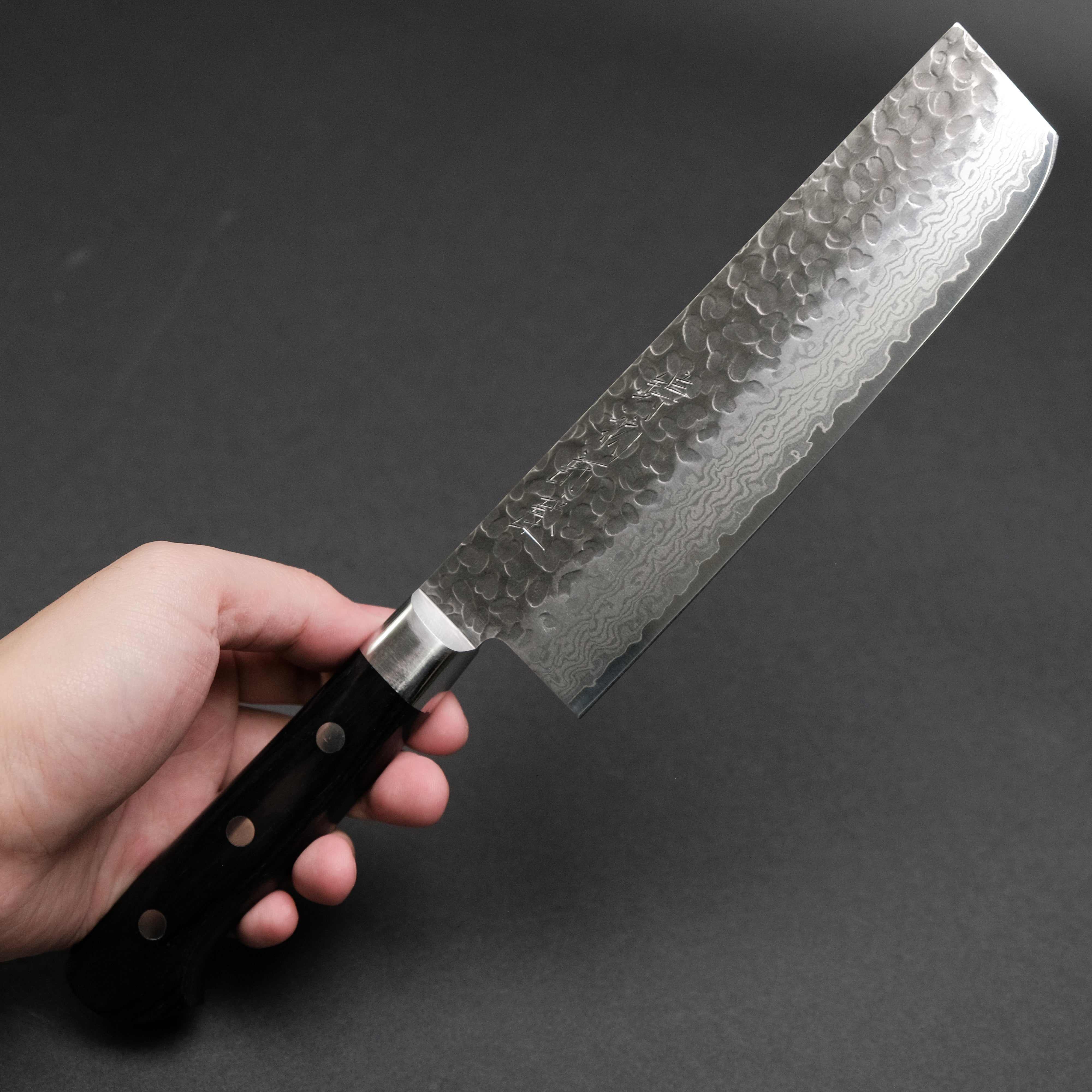Hitohira Imojiya ST Tsuchime Damascus Nakiri Knife with Pakka Wood Handle - Premium Japanese Chef Knife for Slicing Vegetables, Fruits & Herbs - Perfect for Home Cooks & Professional Chefs