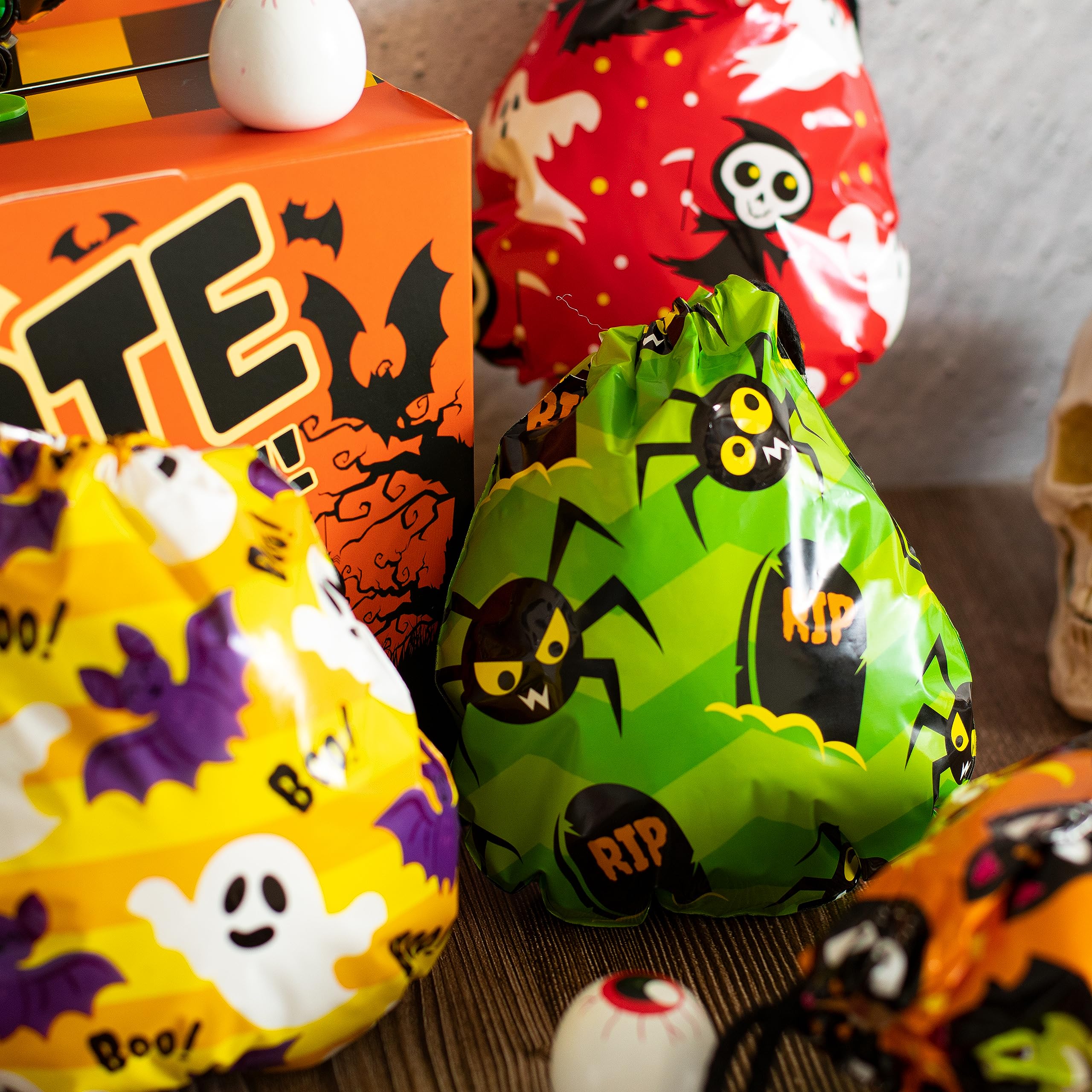 JOYIN 60 Pack Halloween Treat Bags for Kids - Drawstring Goodie Bags for Trick or Treat, Classroom Party Favors, Candy & Gift Bags - Perfect for Halloween Parties, School Events & Candy Exchange