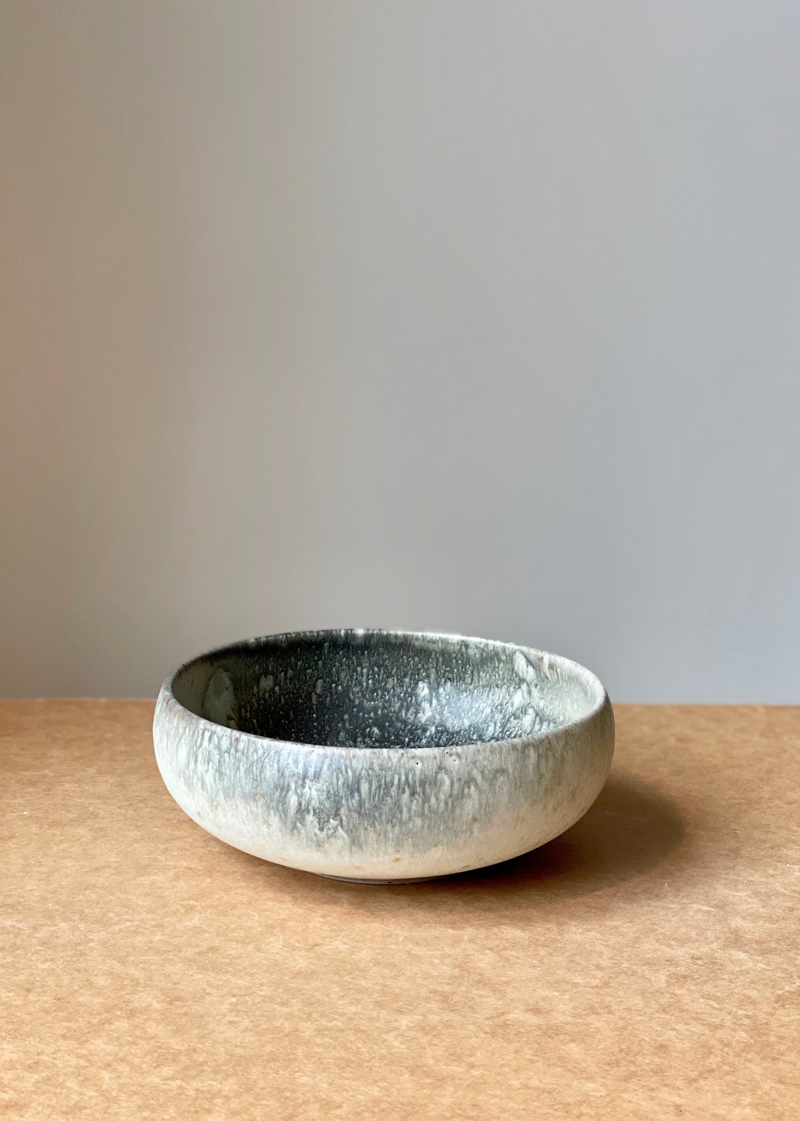 Aage Würtz Bright Shadow Ceramic Bowl - Handmade Scandinavian Tableware for Soup, Salad & Home Decor