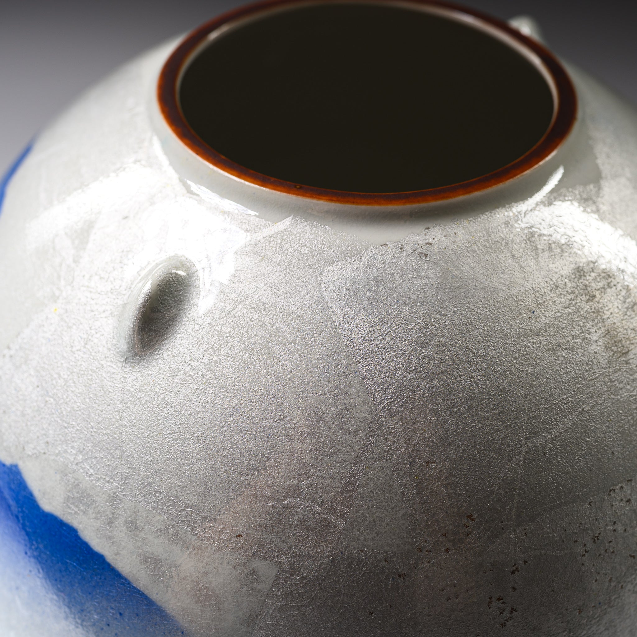 Kutani Ware Vase with Wooden Box - Winter Morning Design | Japanese Ceramic Flower Vase for Home Decor, Wedding Gift & Table Centerpiece