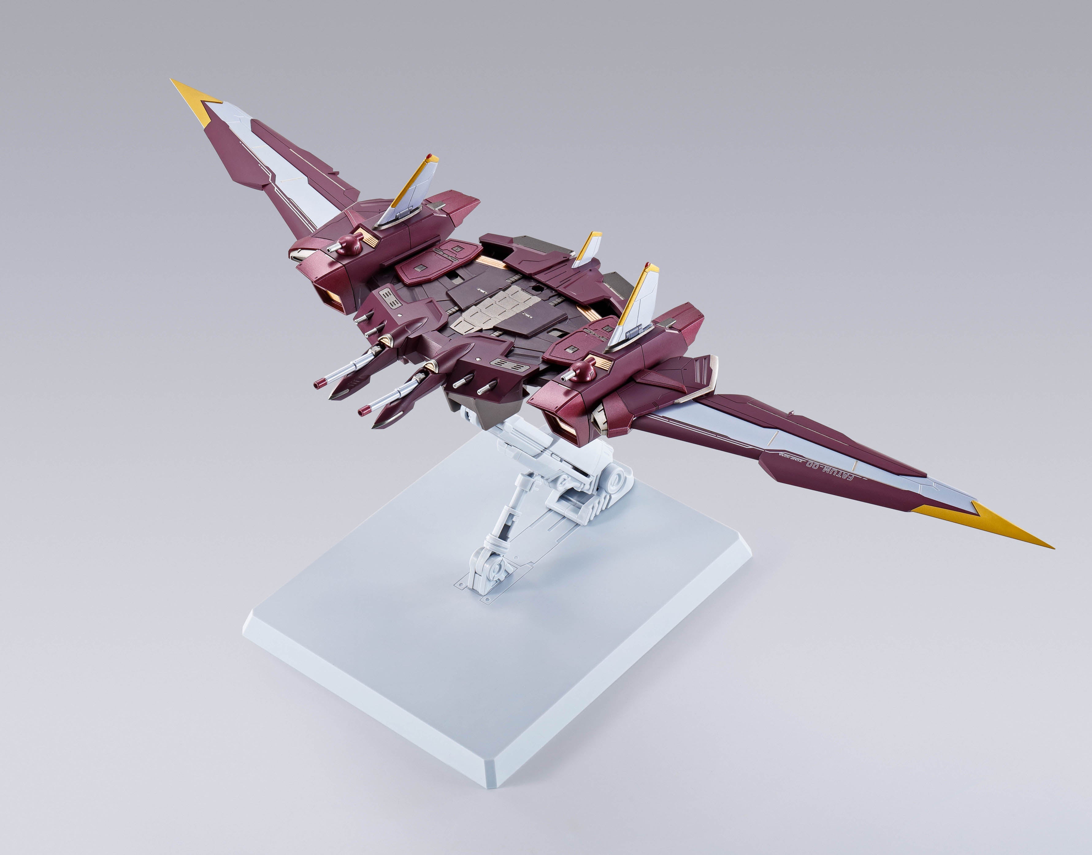 Bandai Gundam Metal Build Mobile Suit Gundam SEED - Athrun Zala's Justice Gundam Die-Cast Action Figure Model Kit for Collectors & Anime Fans - Perfect for Display & Gundam Battles