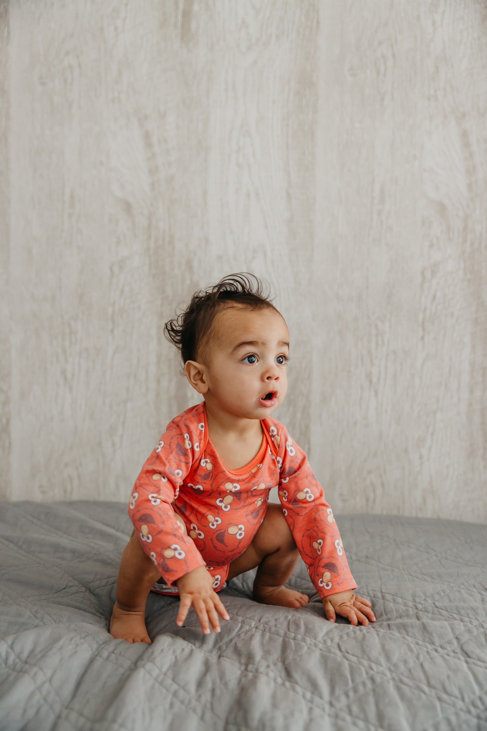 Elmo Long Sleeve Bodysuit for Babies & Toddlers - Soft Cotton Onesie for Playtime, Daycare & Family Photos