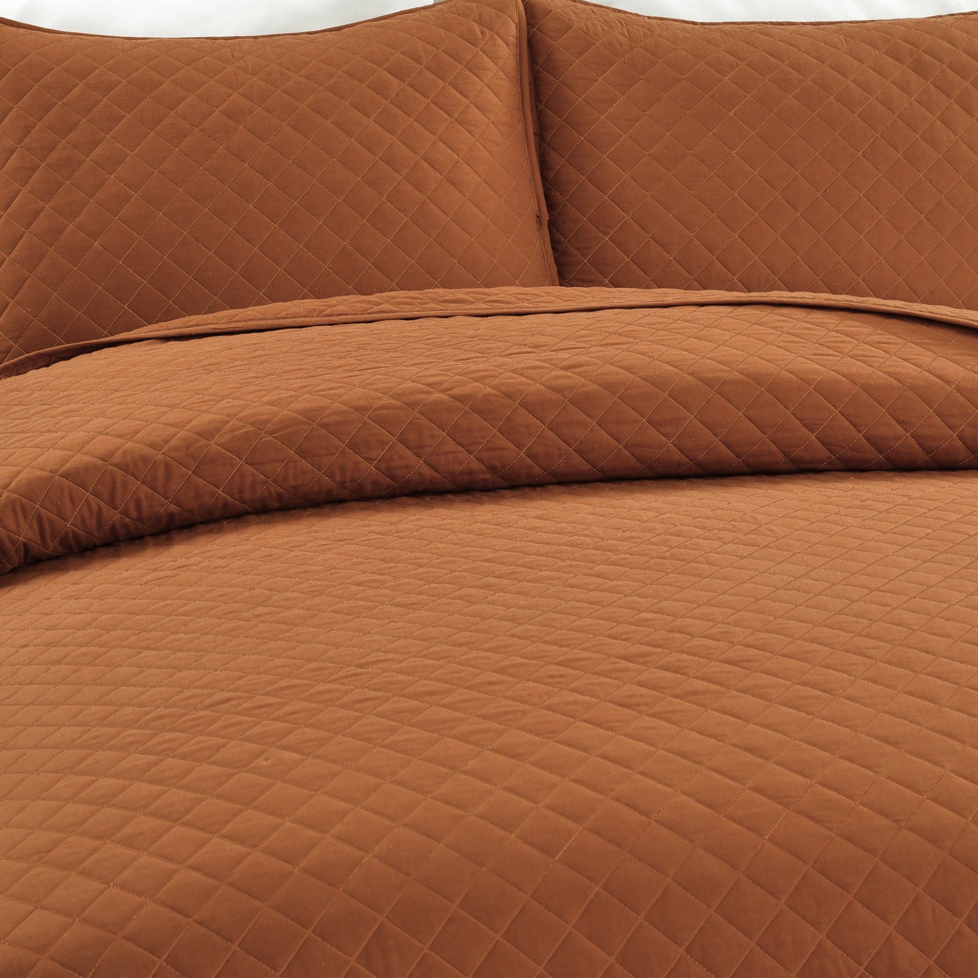 Luxury Ava Diamond Oversized Cotton Quilt Set - King Size Bedding with Soft Breathable Fabric for All Seasons | Perfect for Master Bedroom, Guest Room & Vacation Homes