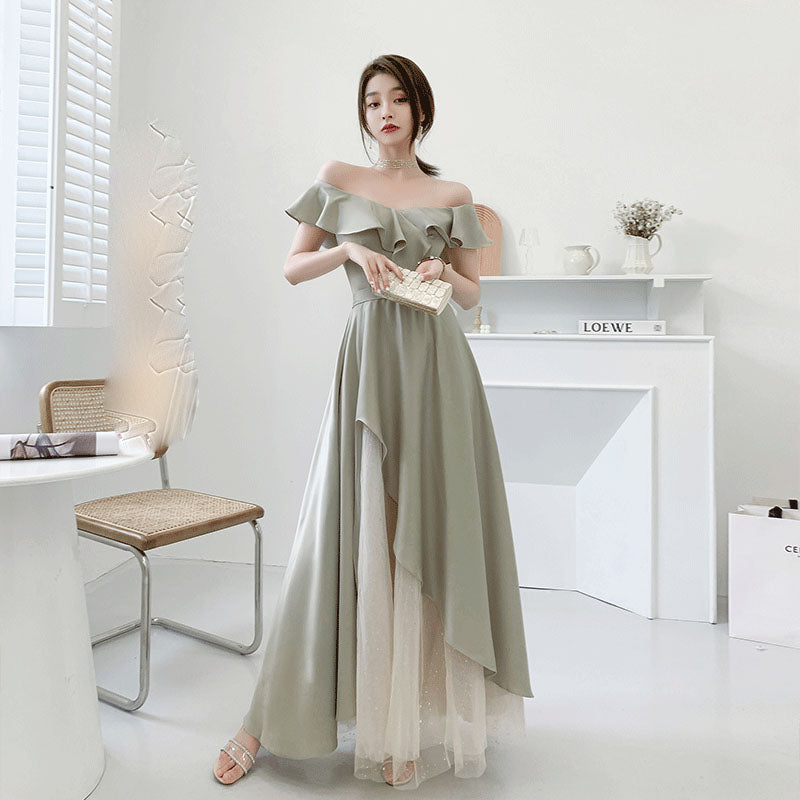 Elegant Green A-Line Long Bridesmaid Dress - Formal Evening Gown for Weddings, Parties & Special Occasions | Perfect for Bridesmaids, Prom & Black Tie Events