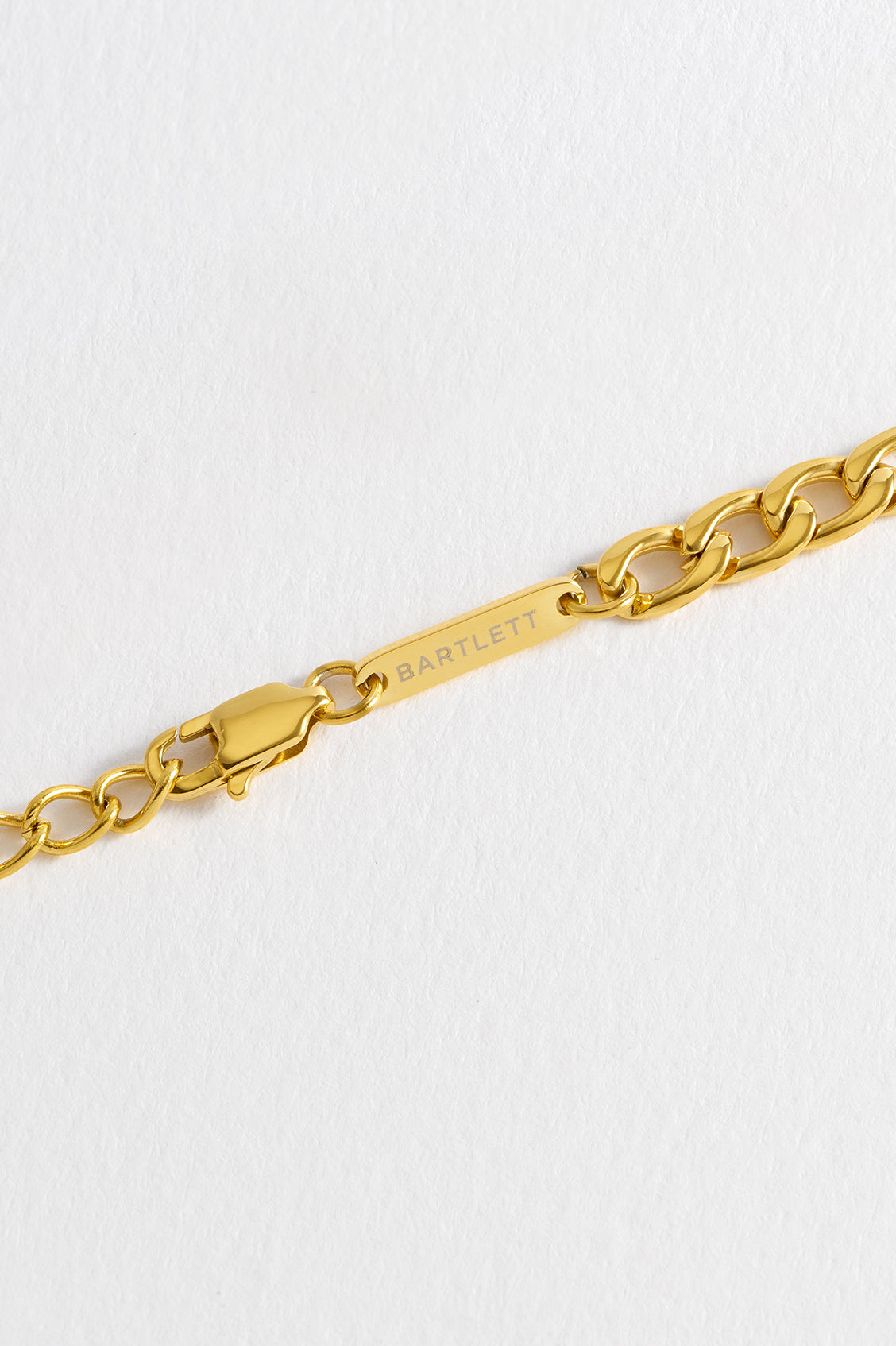 Stylish Men's Figaro Chain Bracelet - 14K Gold Plated Stainless Steel Link Bracelet for Men - Perfect for Casual Wear, Gifts & Special Occasions