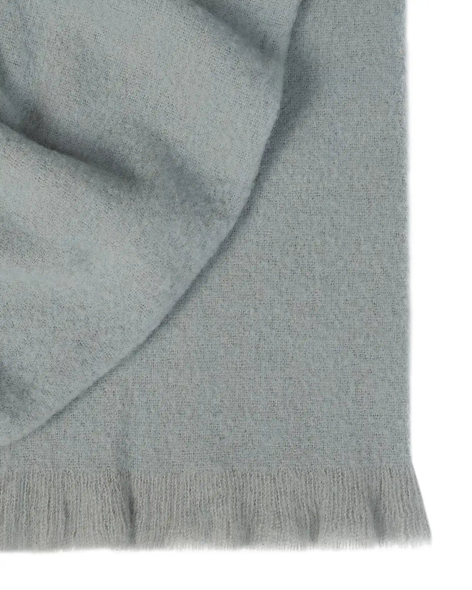 Hyde Throw Breeze - Soft & Lightweight Summer Blanket for Outdoor Picnics, Beach Trips, and Cozy Evenings