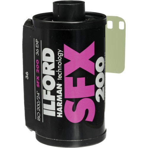 Ilford SFX200 Black & White Infrared Film - 35mm, 36 Exposures | High-Speed ISO 200 for Artistic Photography, Landscape & Experimental Shooting