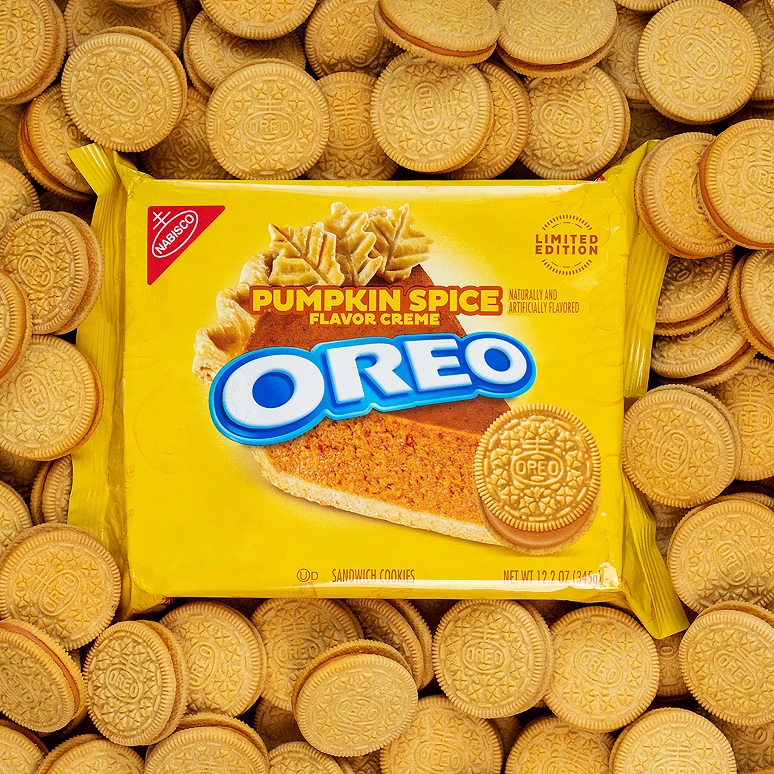OREO Pumpkin Spice Sandwich Cookies - Limited Edition Fall Treat, 12 Pack (12.2 oz) - Perfect for Halloween Parties, Thanksgiving Desserts & Seasonal Gift Baskets
