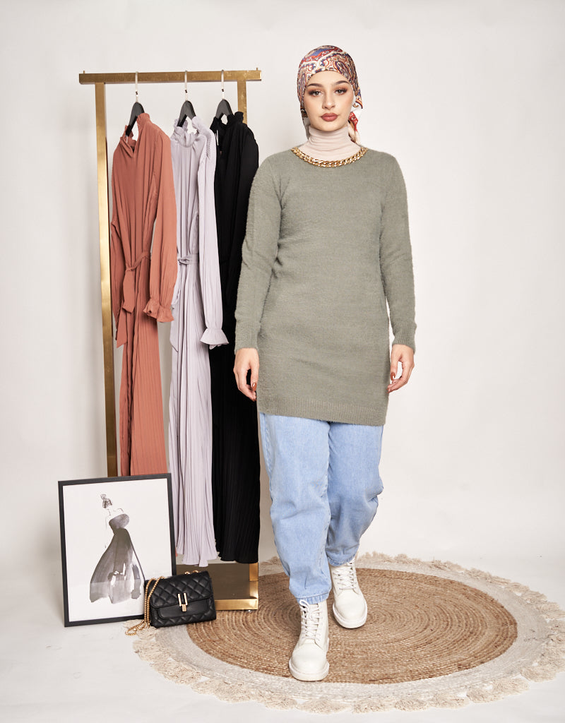 Women's Long Woolen Chain Knit Top - Soft & Stylish Winter Sweater for Casual Wear & Layering