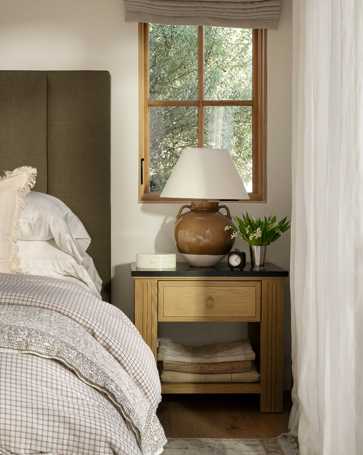 Ambrose Nightstand - Modern Bedside Table with Storage Drawer, Wooden End Table for Bedroom - Perfect for Small Spaces, Apartments & Guest Rooms