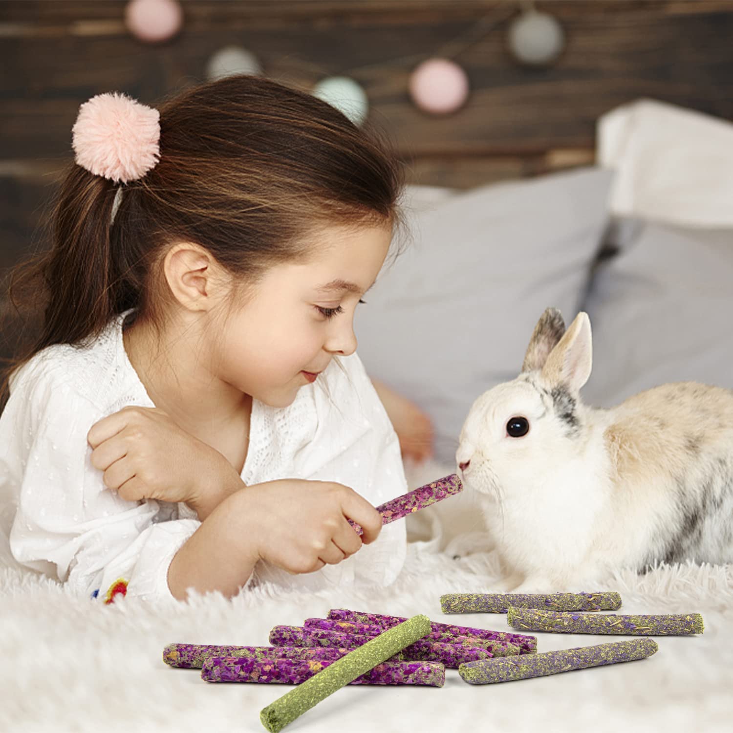 Sofier 44Pcs Natural Timothy Hay Sticks - Handmade Rabbit Chews & Treats for Teeth, Bunny, Guinea Pig, Chinchilla, Rat, Hamster, Gerbil | Small Pet Toys for Chewing & Dental Health | Perfect for Cage Enrichment & Playtime Activities