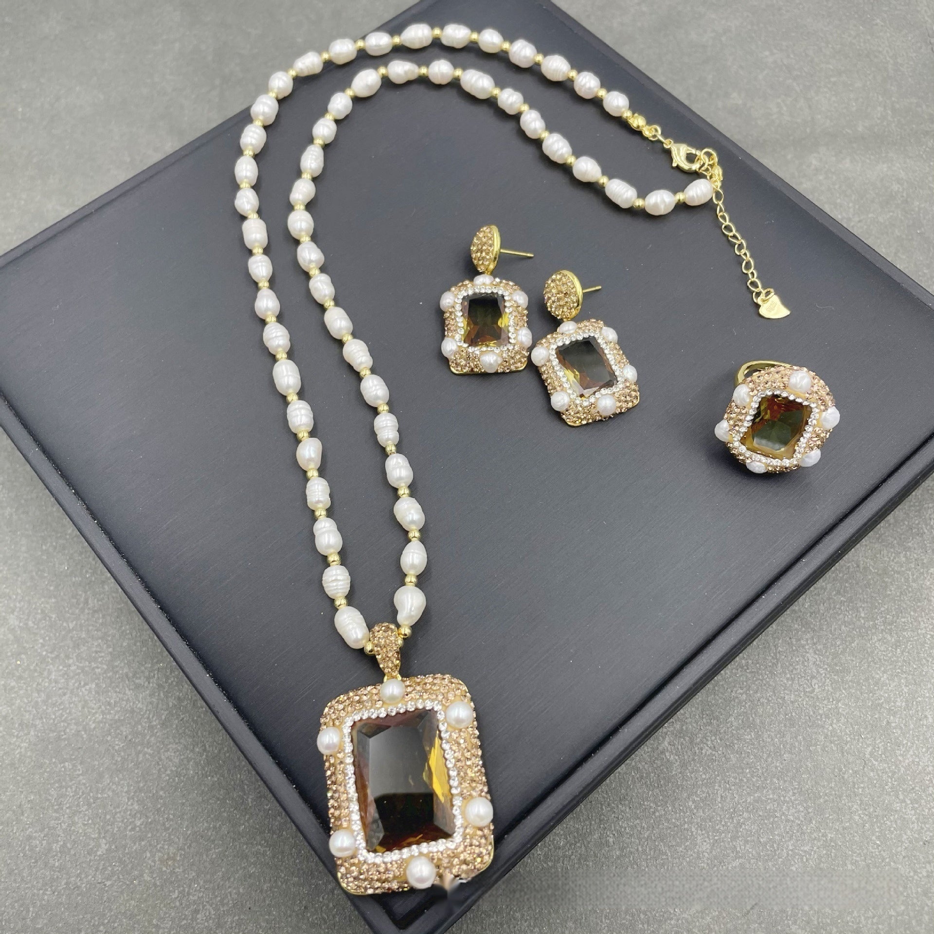Sparkling Rhinestone Jewelry Set - Necklace, Earrings & Bracelet 3 Piece Set | Elegant Women's Fashion Accessories for Parties, Weddings & Special Occasions