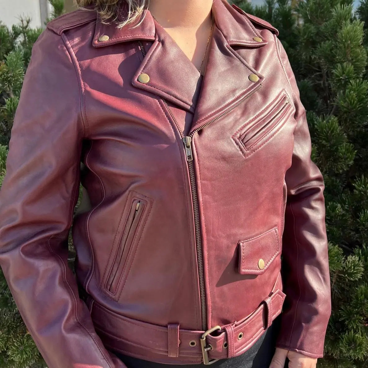 Women's Genuine Lamb Leather Biker Jacket with Adjustable Belt - Stylish Motorcycle Outerwear for Riding & Fashion