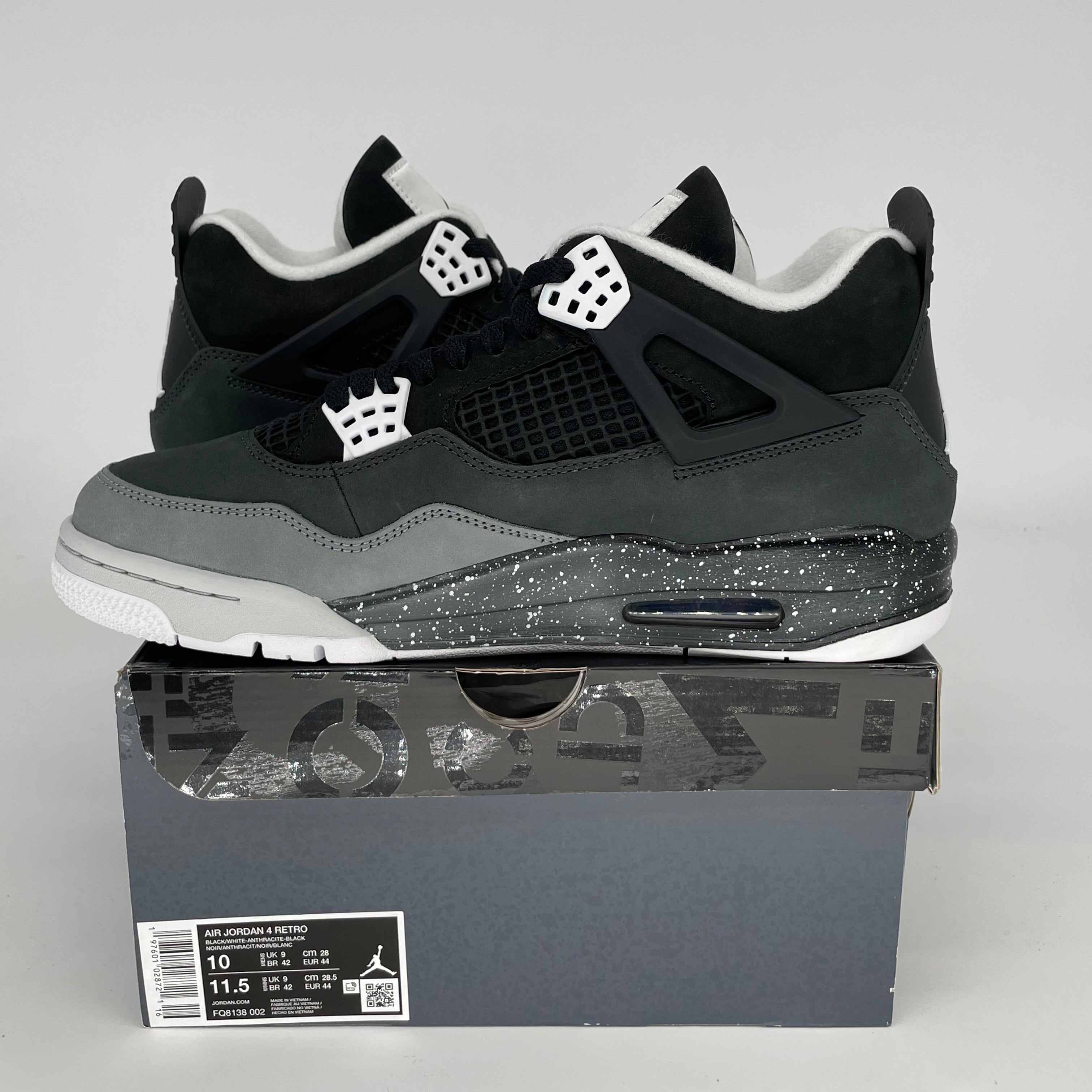 Original: AIR JORDAN 4 FEAR SIZE 10/11.5W FQ8138 002   Optimized: Air Jordan 4 Retro Fear Men's Basketball Shoes Size 10/11.5W Black/White FQ8138-002 - Perfect for Streetwear, Sneaker Collecting & Casual Wear