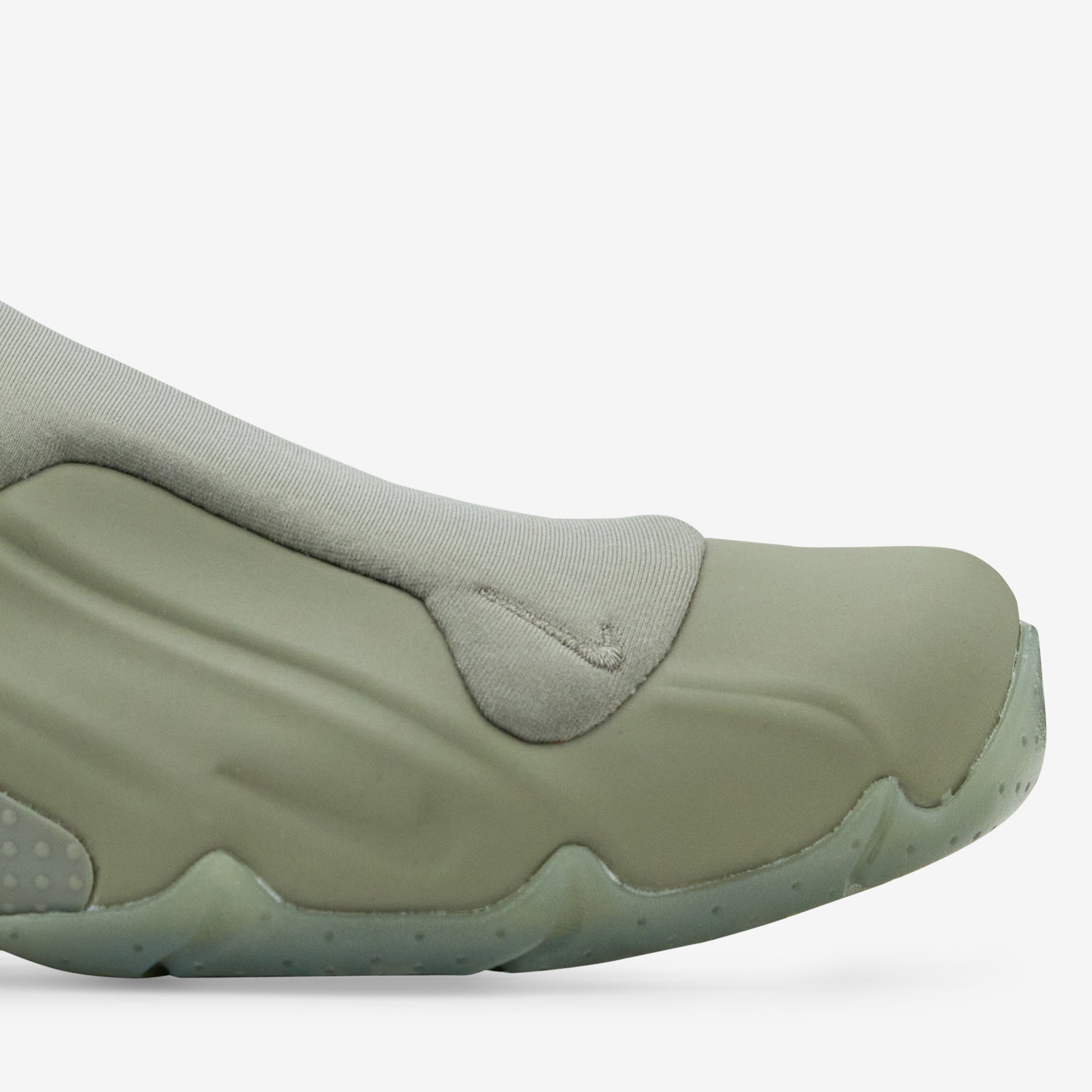Nike Clogposite Light Army Platinum Violet Waterproof Sandals - Comfortable Slip-On Shoes for Men & Women - Perfect for Beach, Pool, and Outdoor Activities