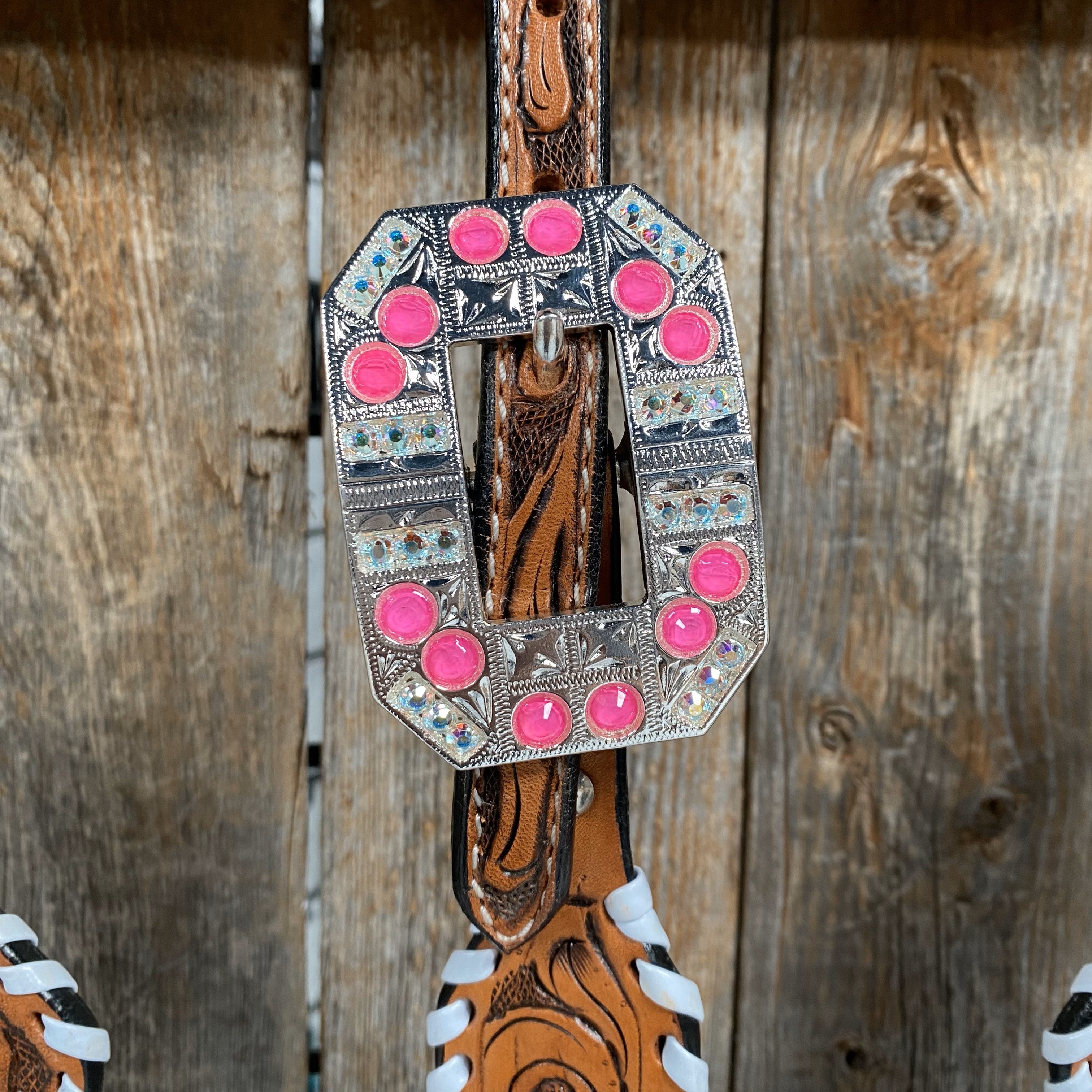 Light Oil Whipstitch Neon & White One Ear/Breastcollar Horse Tack Set OEBC561 - Perfect for Western Riding, Rodeo Shows & Equestrian Competitions