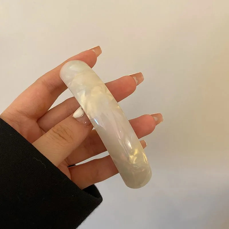 Gildie Curved Hair Barrette - Elegant Hair Clip for Women & Girls | Perfect for Weddings, Parties & Everyday Styling