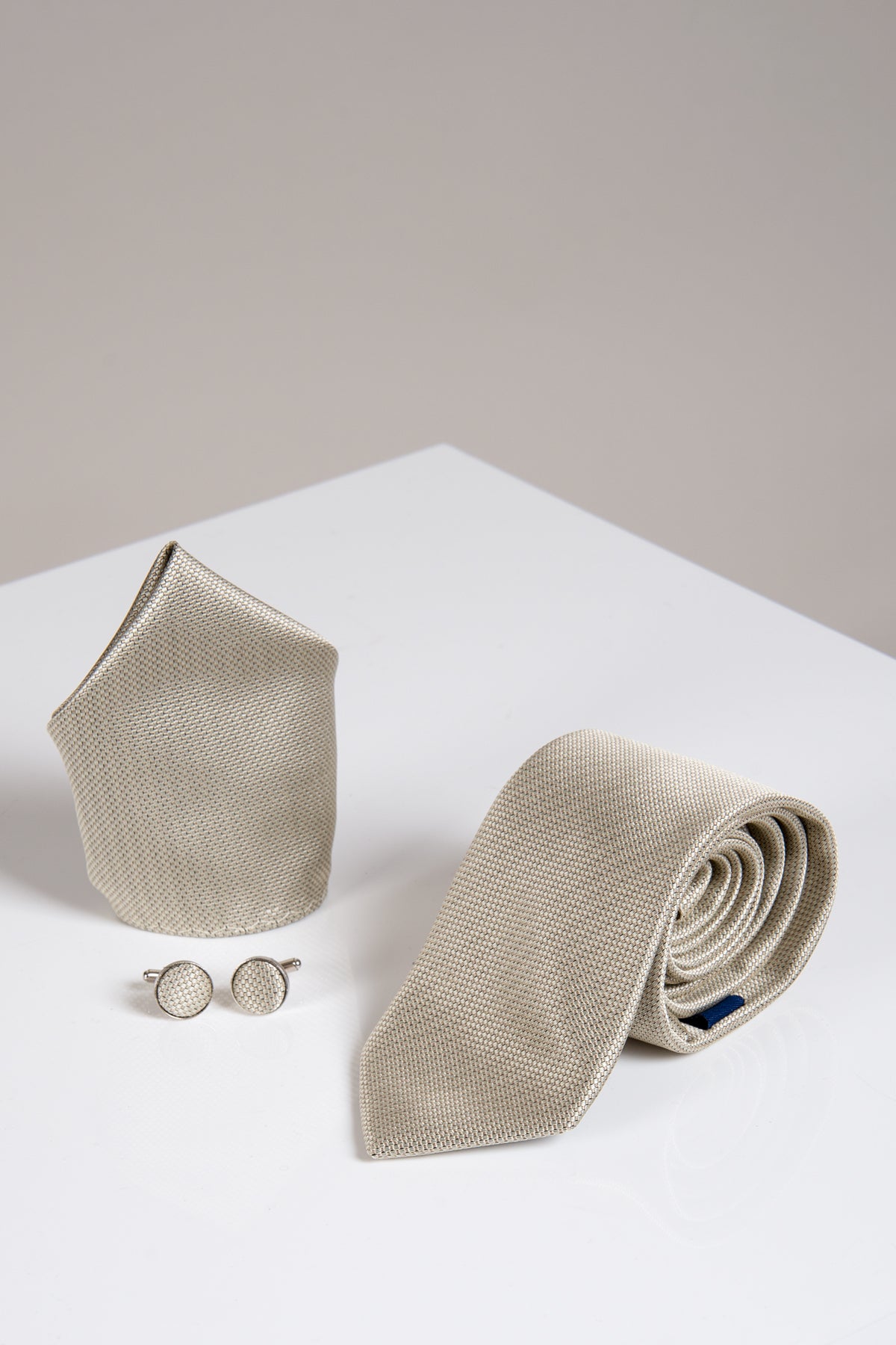 Premium TB17 Birdseye Tie and Pocket Square Set in Tan - Elegant Formal Accessories for Weddings, Business Meetings & Special Occasions
