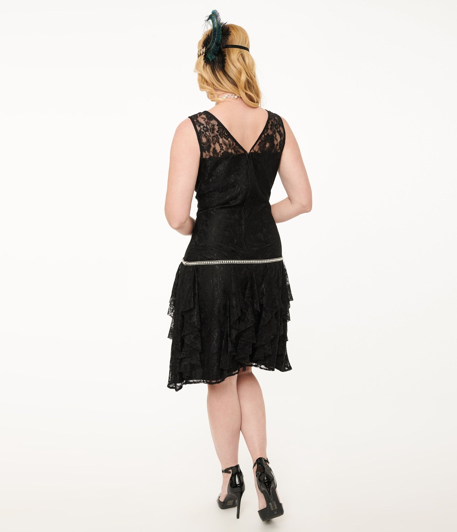 Vintage 1920s Black Lace Flapper Dress with Red Floral Embroidery - Roaring 20s Gatsby Party Costume, Halloween Outfit, Burlesque Show Attire