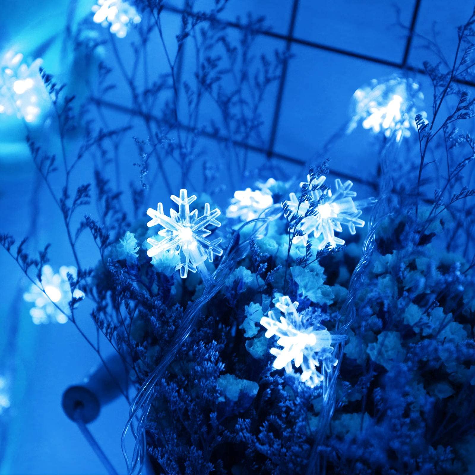 Blue Christmas Snowflake Lights - 20 FT 40 LED Battery Operated Fairy String Lights with Remote, 8 Lighting Modes, Waterproof for Indoor Outdoor Xmas Tree Decor - Perfect for Bedroom, Wall, Party & Holiday Decorations
