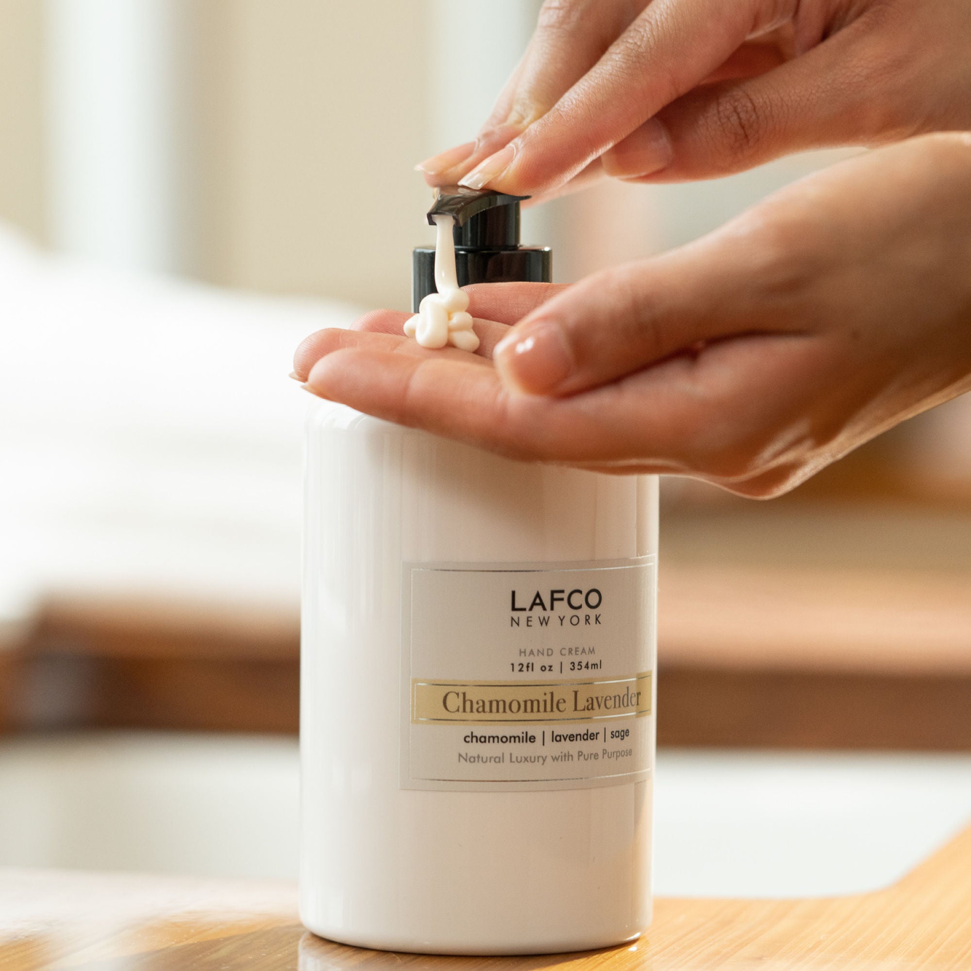 Organic Chamomile & Lavender Hand Cream for Dry Skin - Soothing Moisturizer with Natural Ingredients for Hydration & Relaxation - Perfect for Daily Use, Travel, and Gift Giving