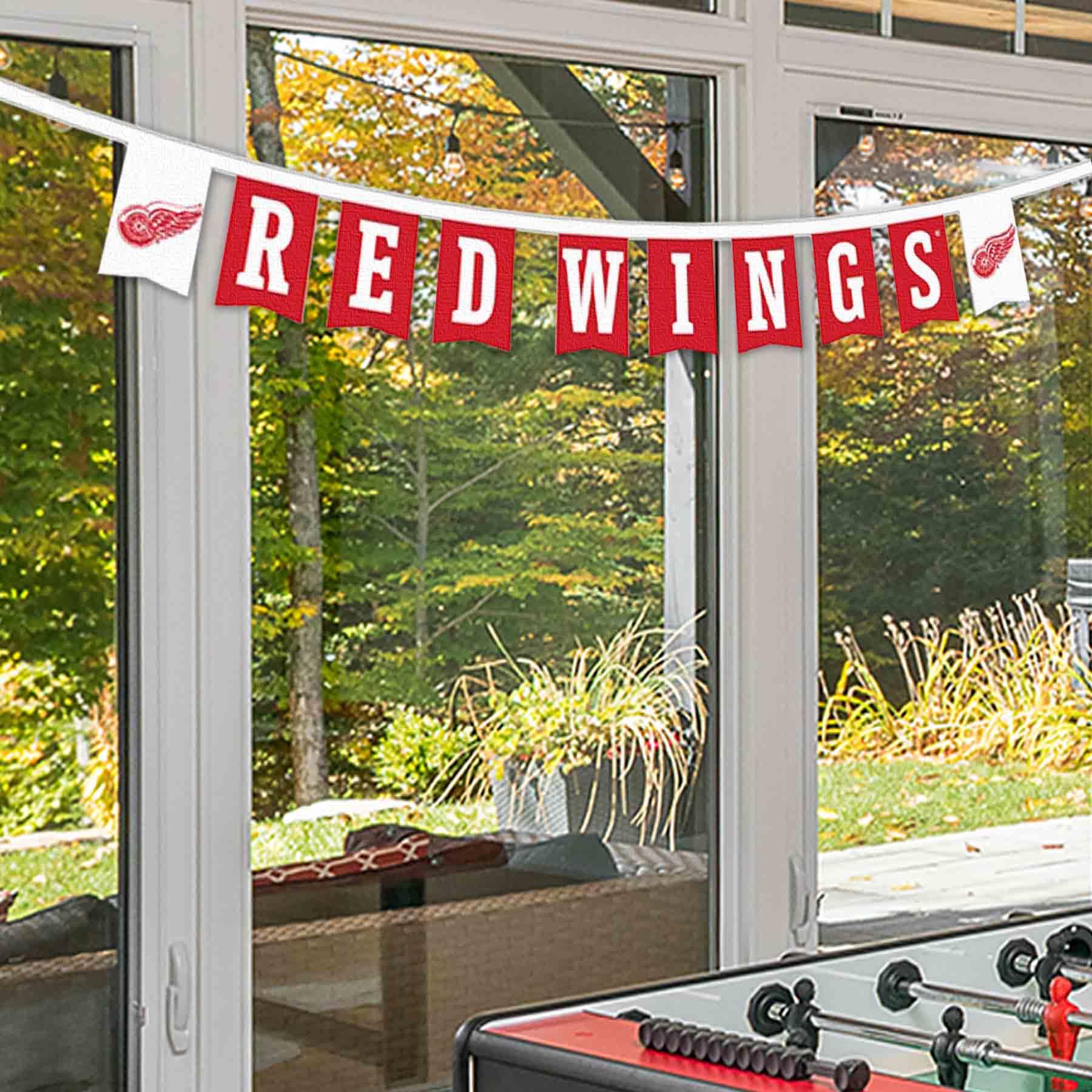 Detroit Red Wings Banner String Pennant Flags - NHL Team Decor for Game Day, Home & Office Sports Fan Display