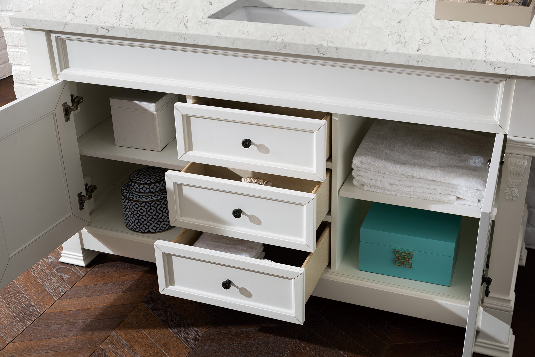 Brookfield 60 Inch Single Bathroom Vanity Set with Bright White Finish & 3CM Eternal Jasmine Pearl Quartz Countertop - Perfect for Modern Master Bathrooms & Guest Suites