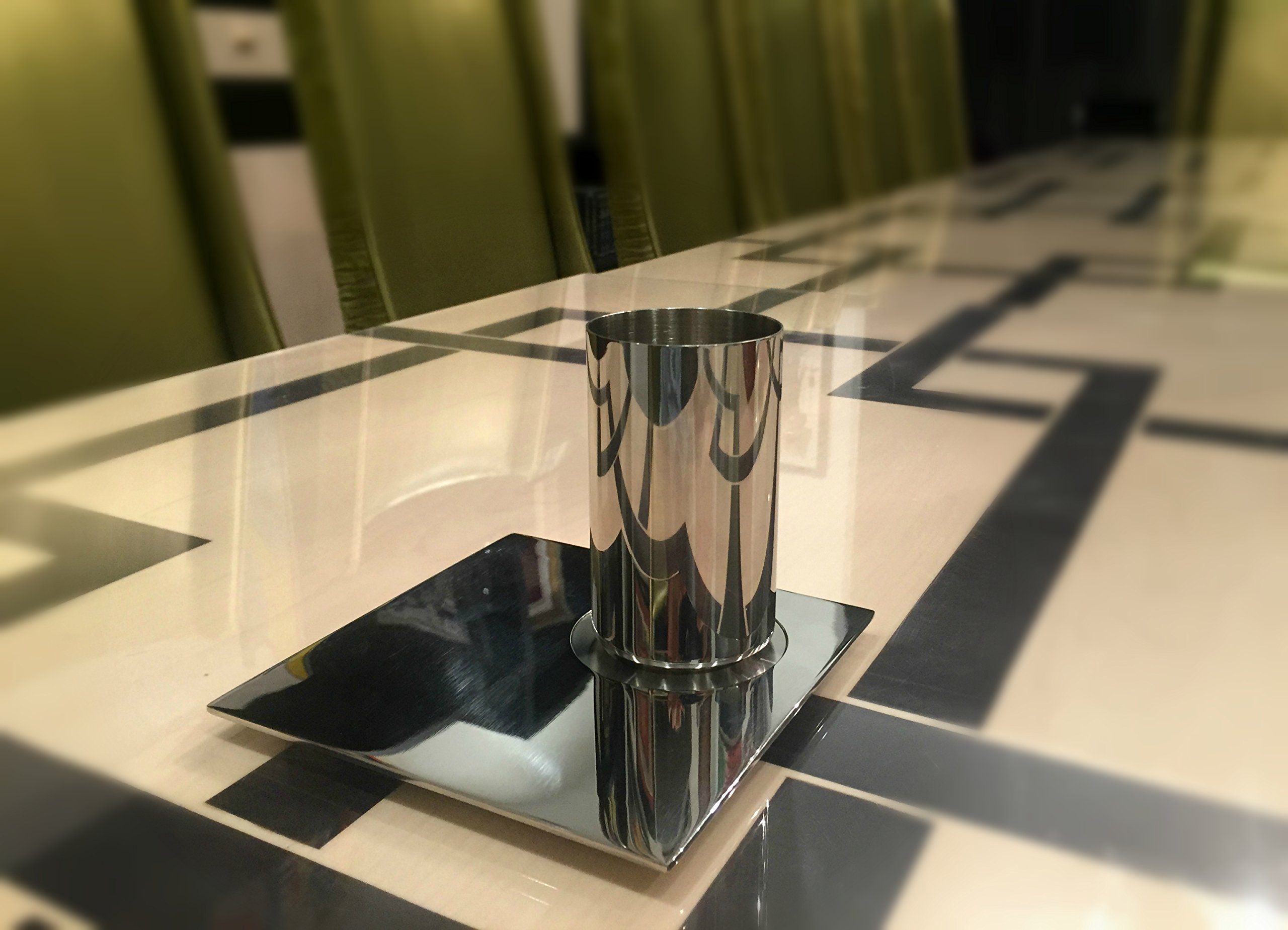 Uvtuvo Elegant Kiddush Cup & Tray Set - Modern Judaica Gift for Jewish Holidays, Shabbat & Wedding Ceremonies - Stainless Steel Wine Goblet with Decorative Serving Tray