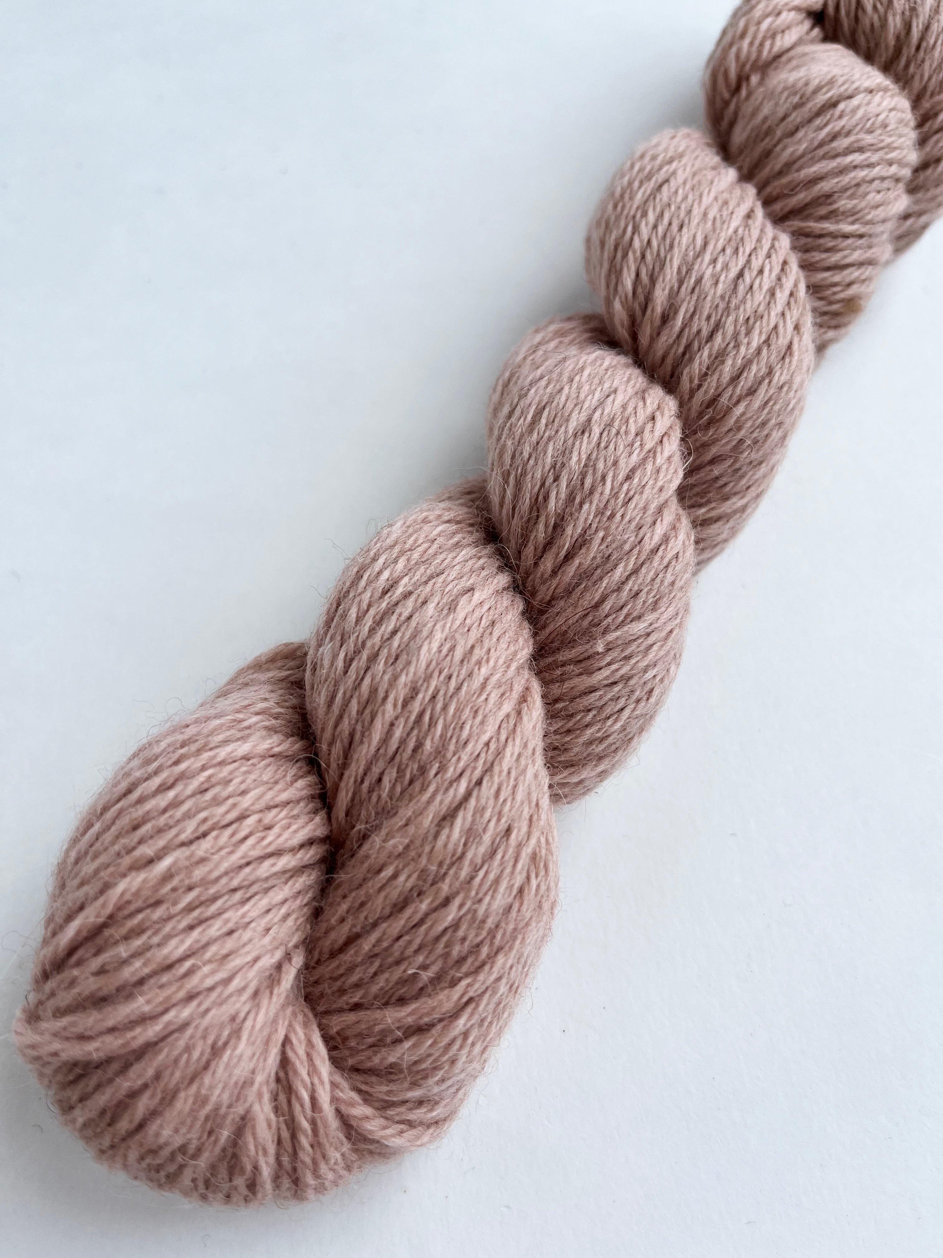 Premium Pascuali Sayama Yarn - Soft, Durable Knitting & Crochet Yarn for Sweaters, Scarves & DIY Crafts - Perfect for Handmade Gifts & Cozy Winter Projects