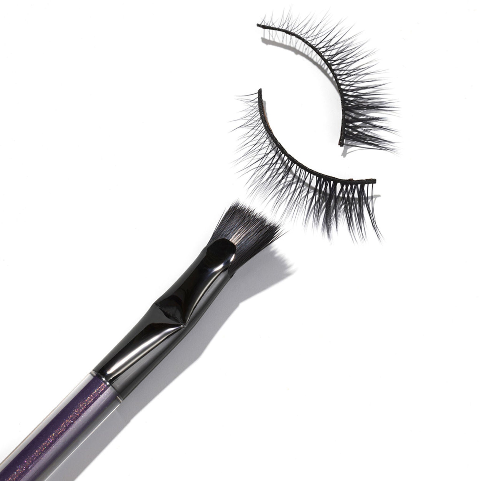 Angled Fan Mascara Brush - Professional Makeup Tool for Voluminous Lashes | Perfect for Everyday Use & Special Occasions