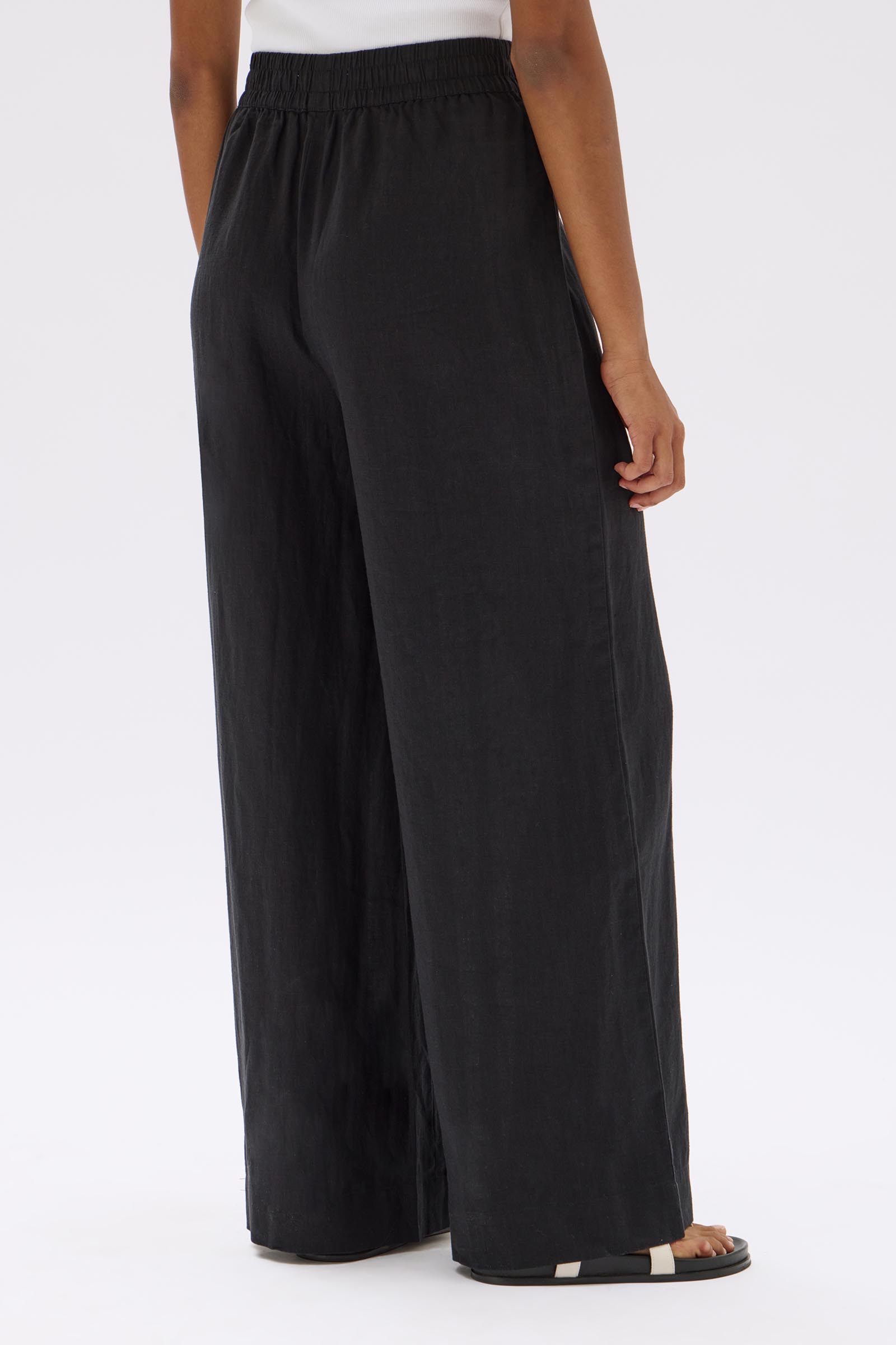 Nilsa Women's Black Dress Pants - Slim Fit High Waist Office Work Pants for Business Professional & Formal Occasions