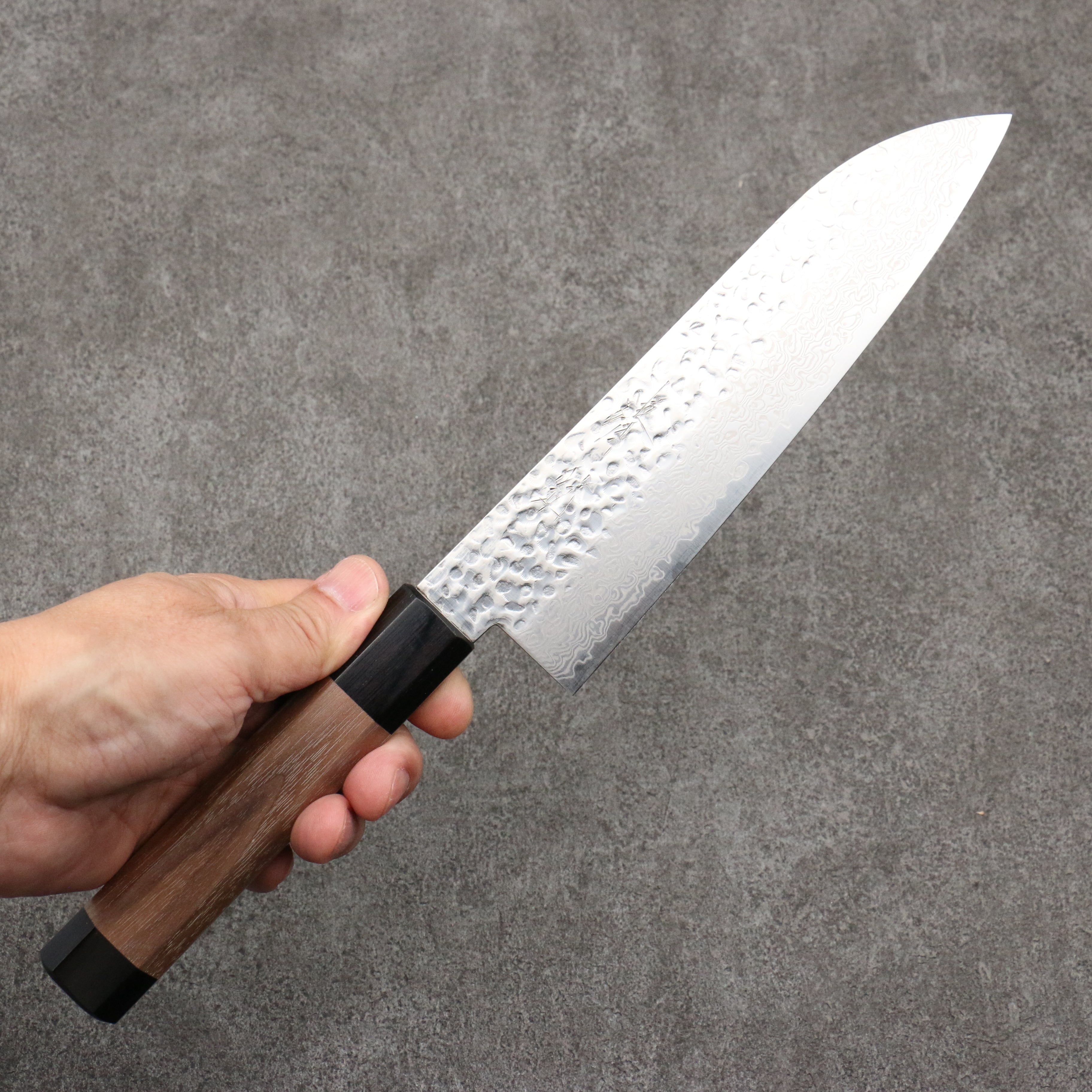 Premium Seisuke Silver Steel No.3 Hammered Damascus Santoku Knife 180mm - Walnut & Double Black Pakkawood Handle - Perfect for Slicing, Dicing & Chopping Vegetables, Meat & Fish