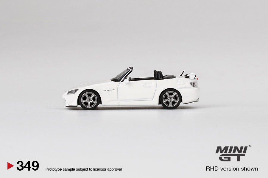 MINIGT 1:64 Scale Honda S2000 AP2 Type S Diecast Model Car - Grand Prix White - Collectible Miniature Vehicle for Display, Racing Enthusiasts & Car Lovers